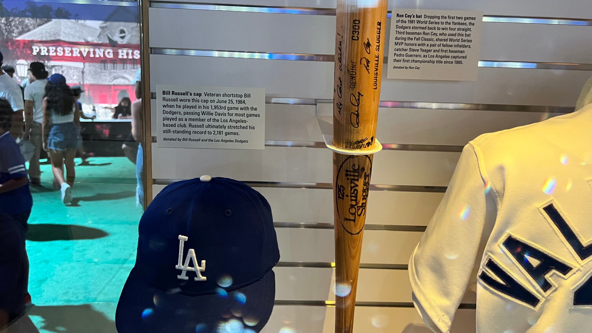 Baseball HoF Bill Russell's Cap