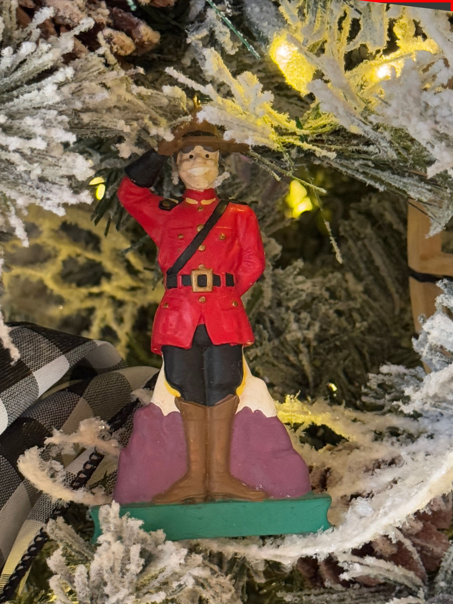 Canadian Christmas Ornament Mountie