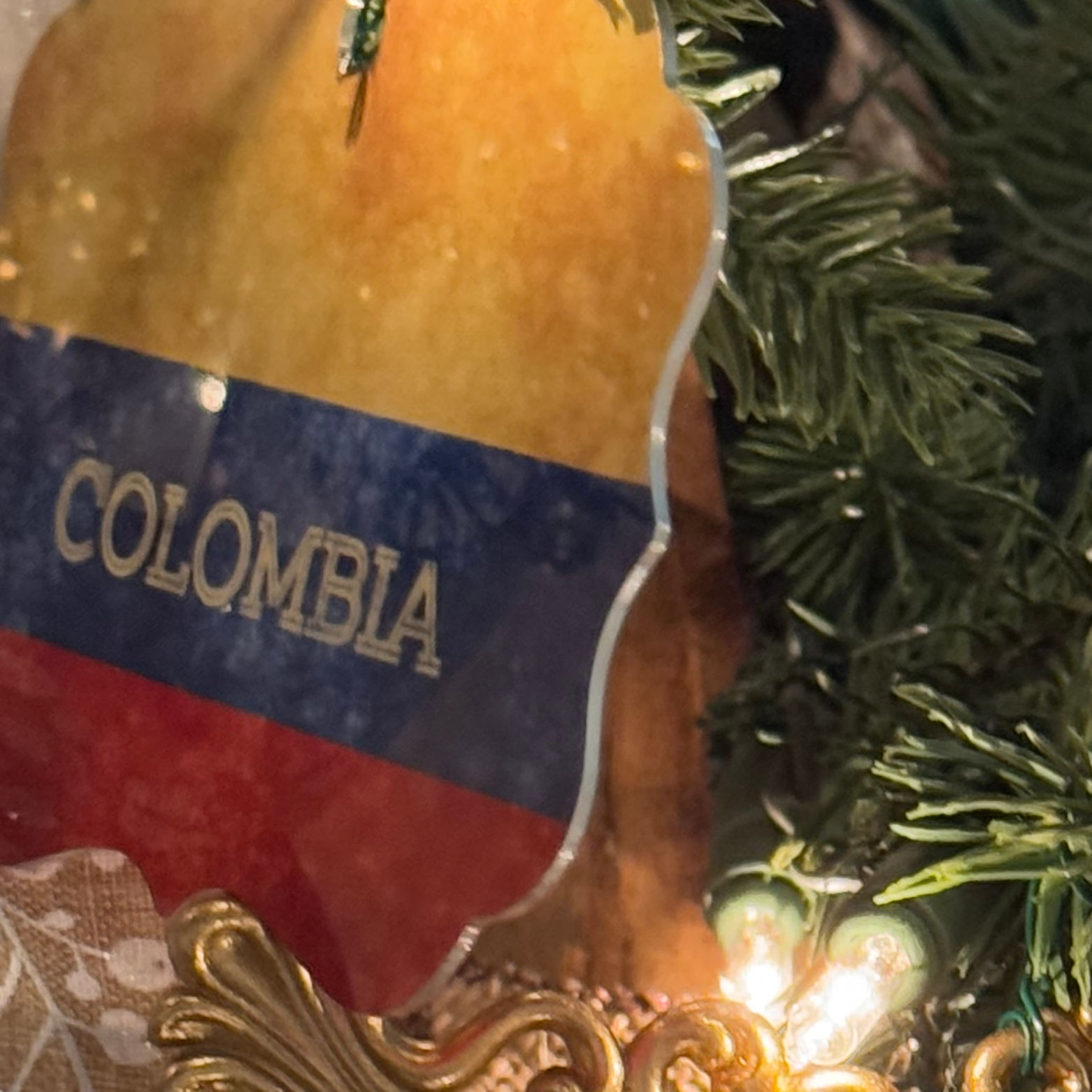 Columbian Flag Christmas Ornament