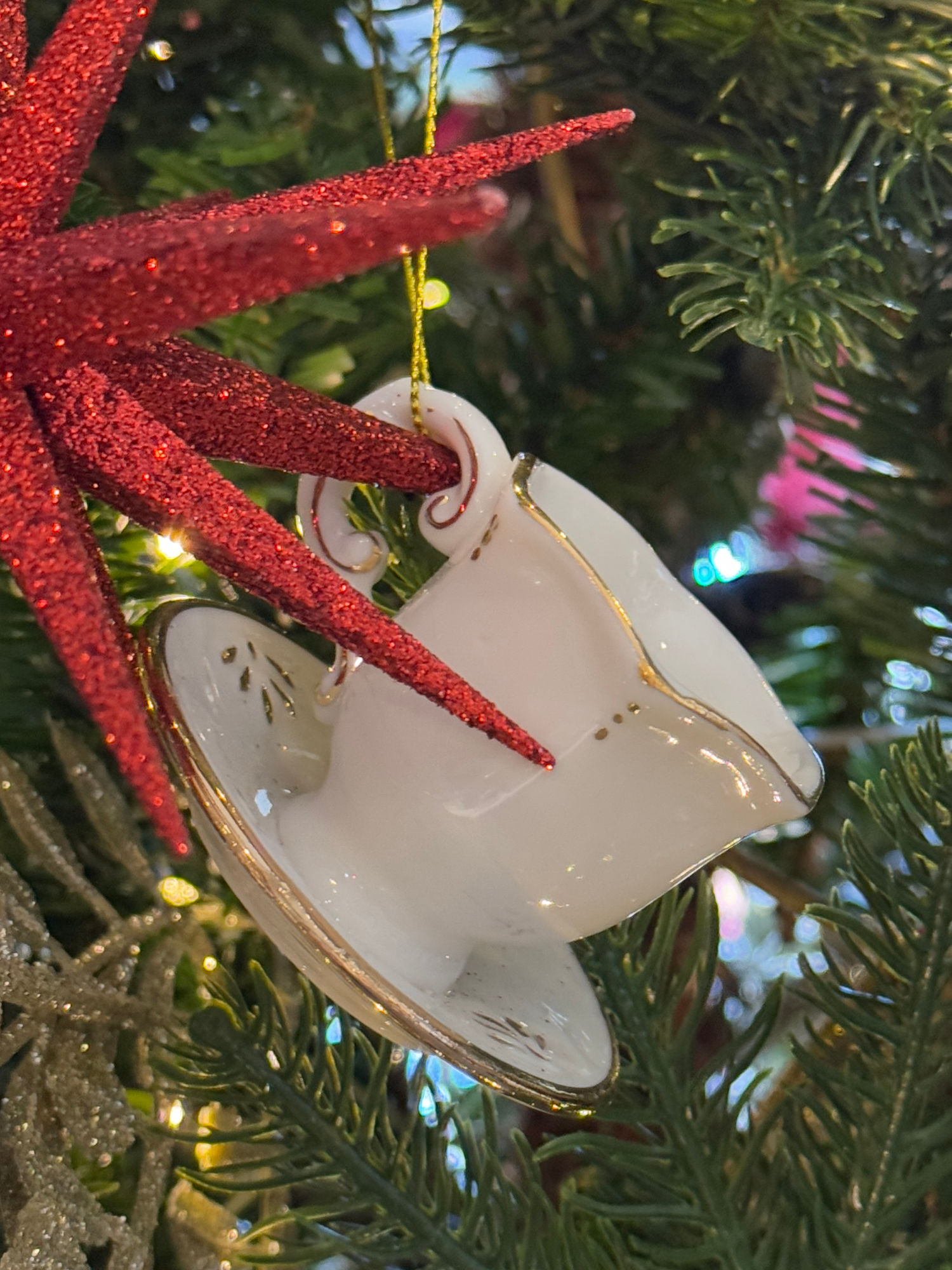 Reagan Library Gift Shop Tea Cup Christmas Ornament