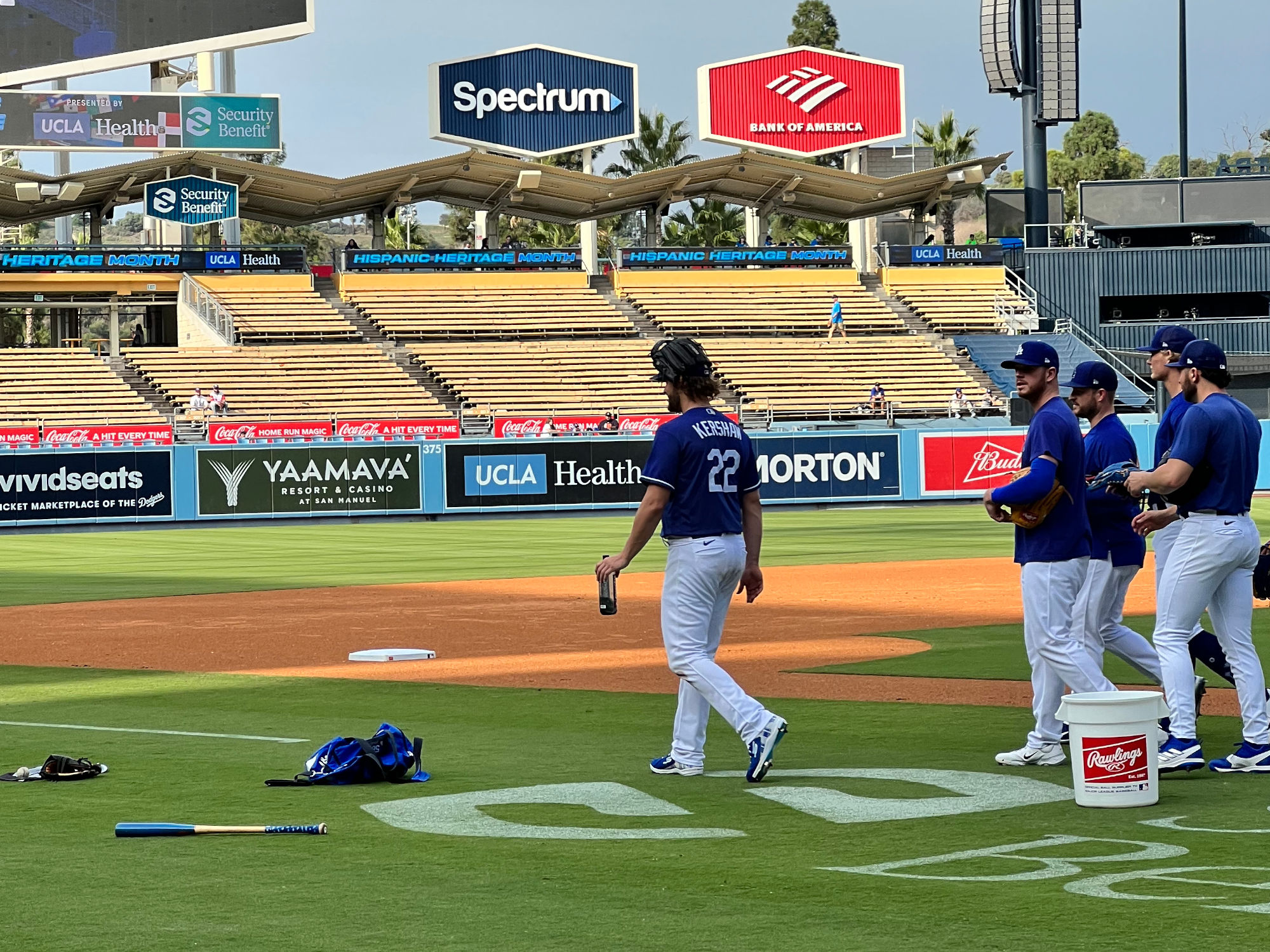 Clayton Kershaw Warming Up