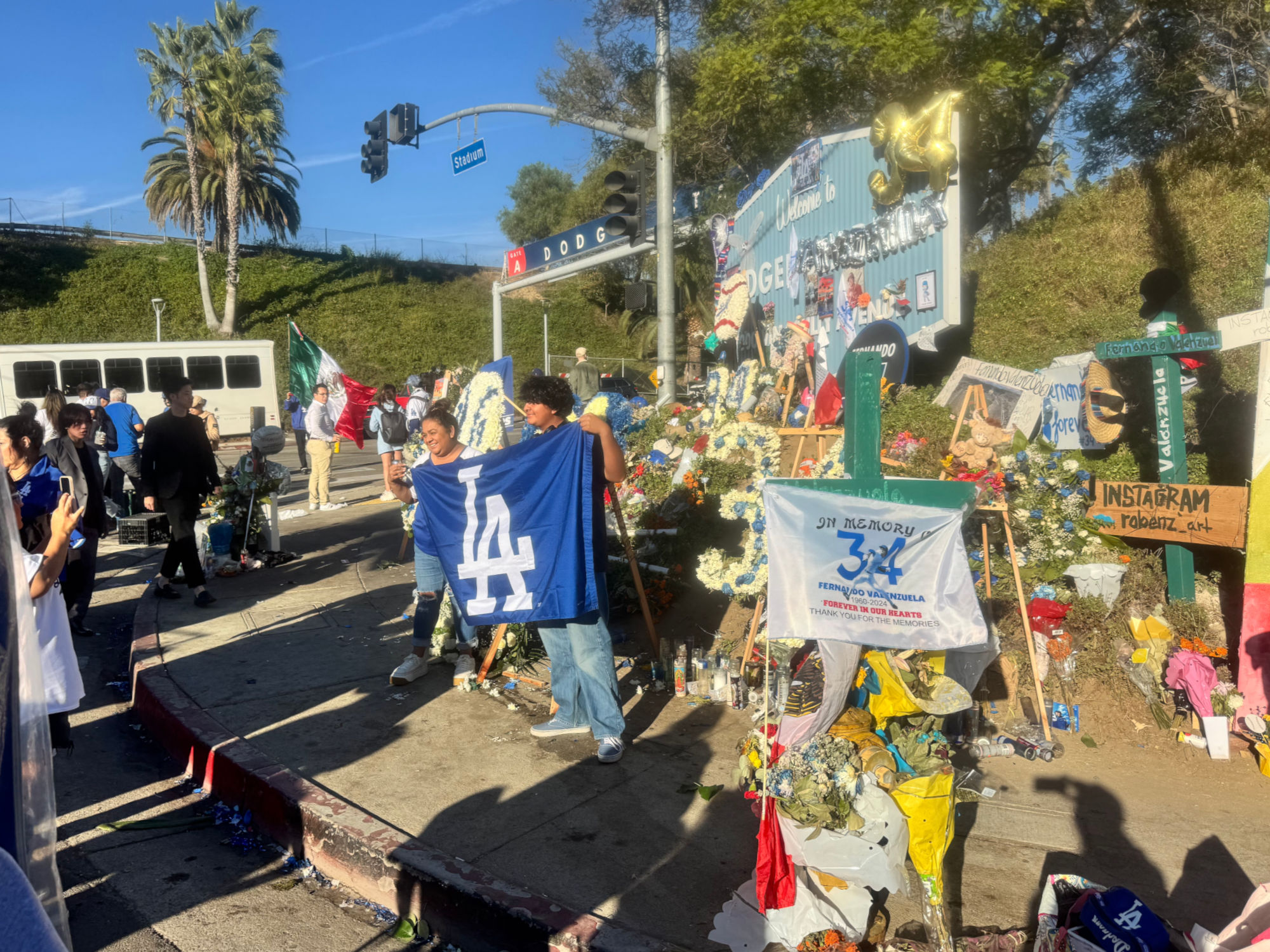 Fernando Valenzuela In Memory of 34