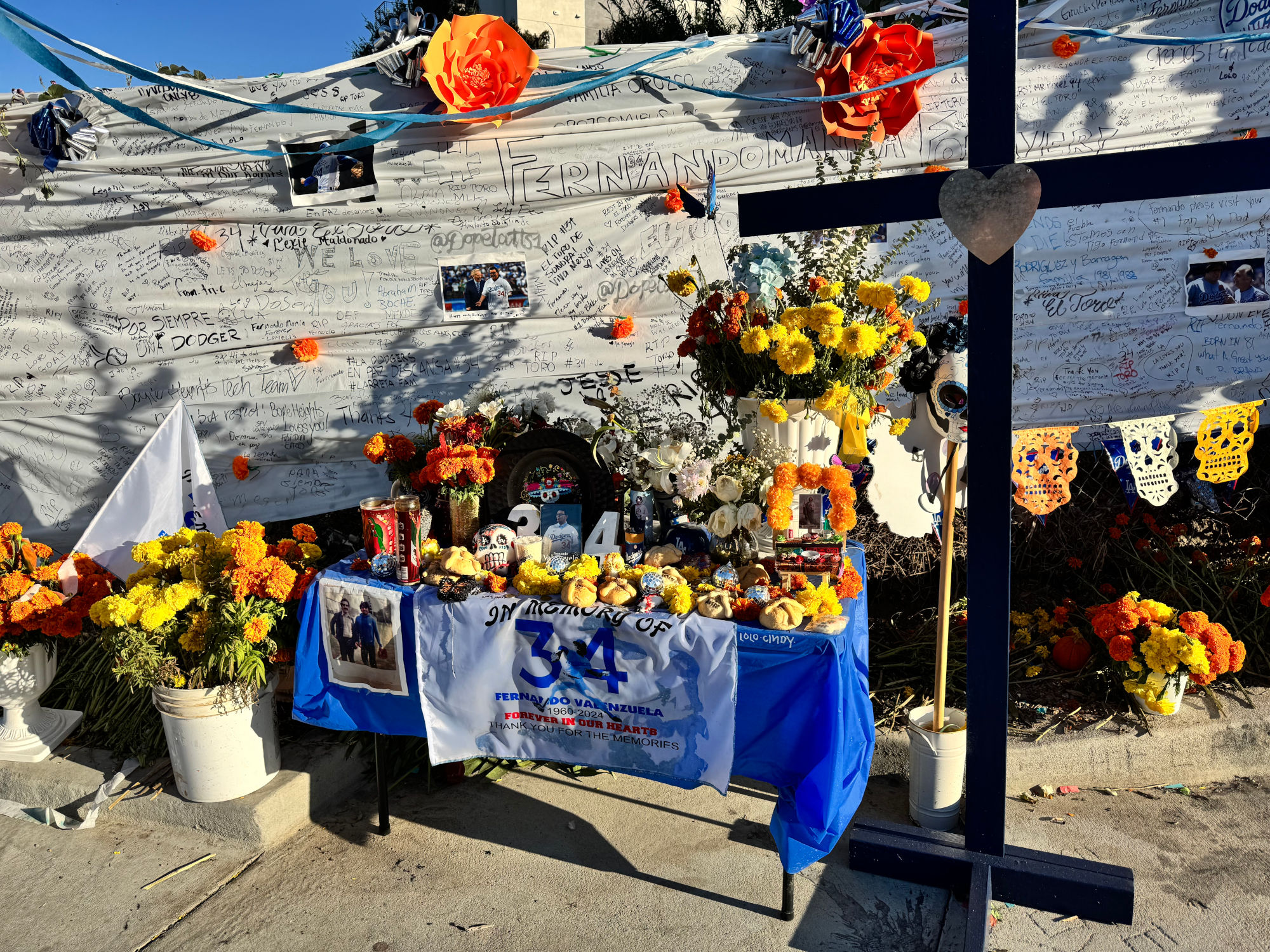 Fernando Valenzuela Mural Memorial