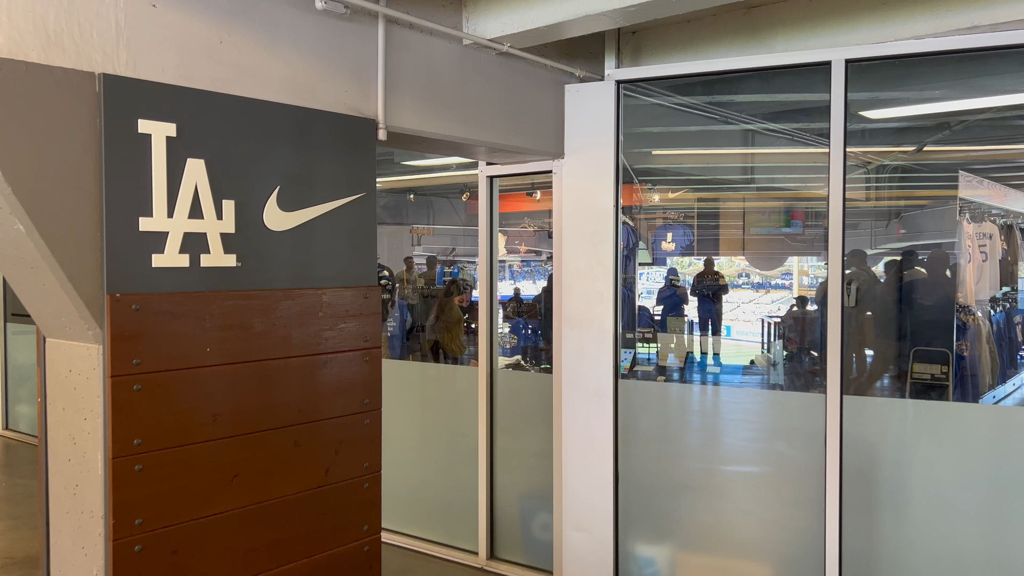 Nike Official Team Store