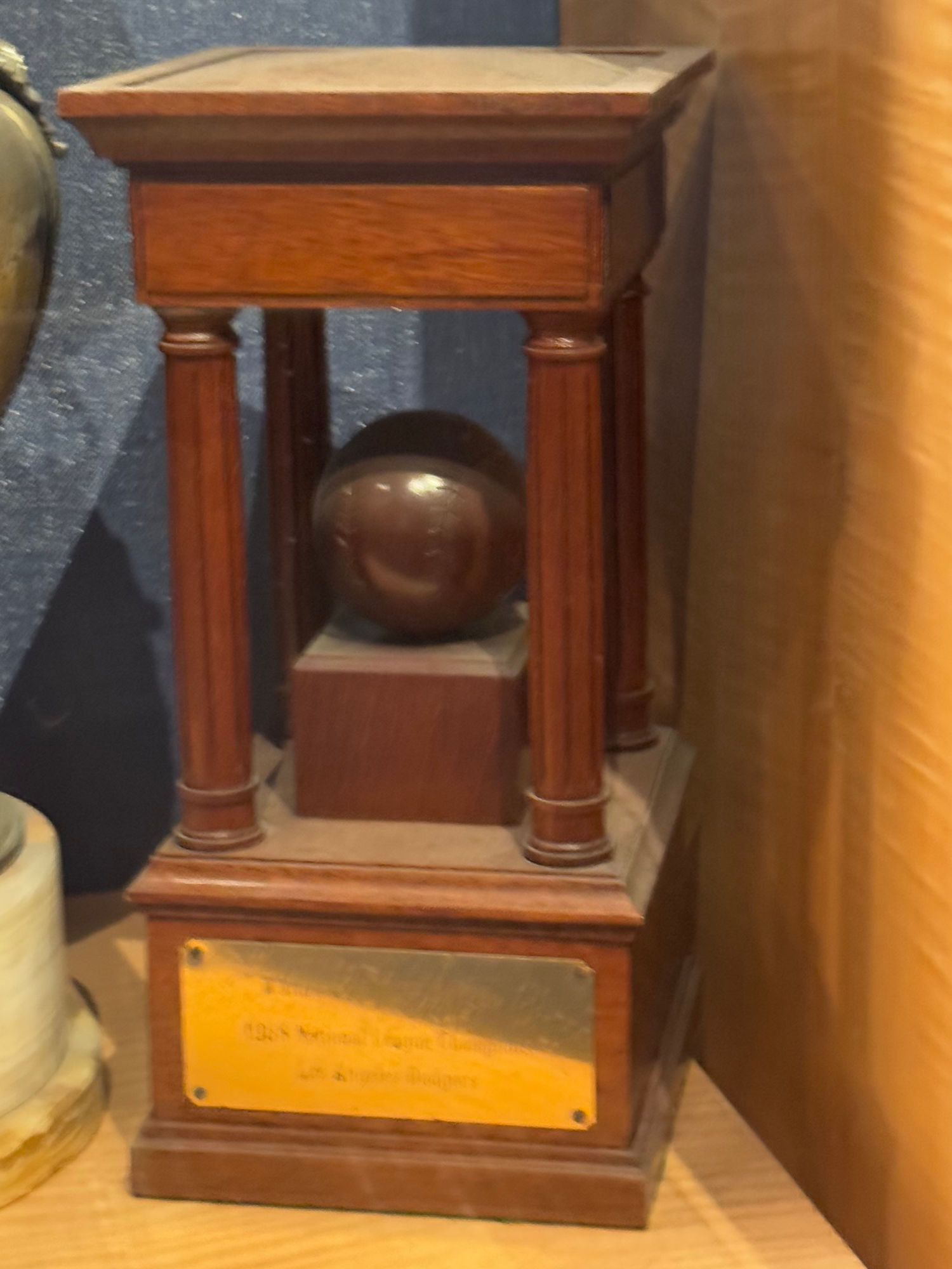 1988 NLCS Warren C. Giles Trophy 1988 NLCS