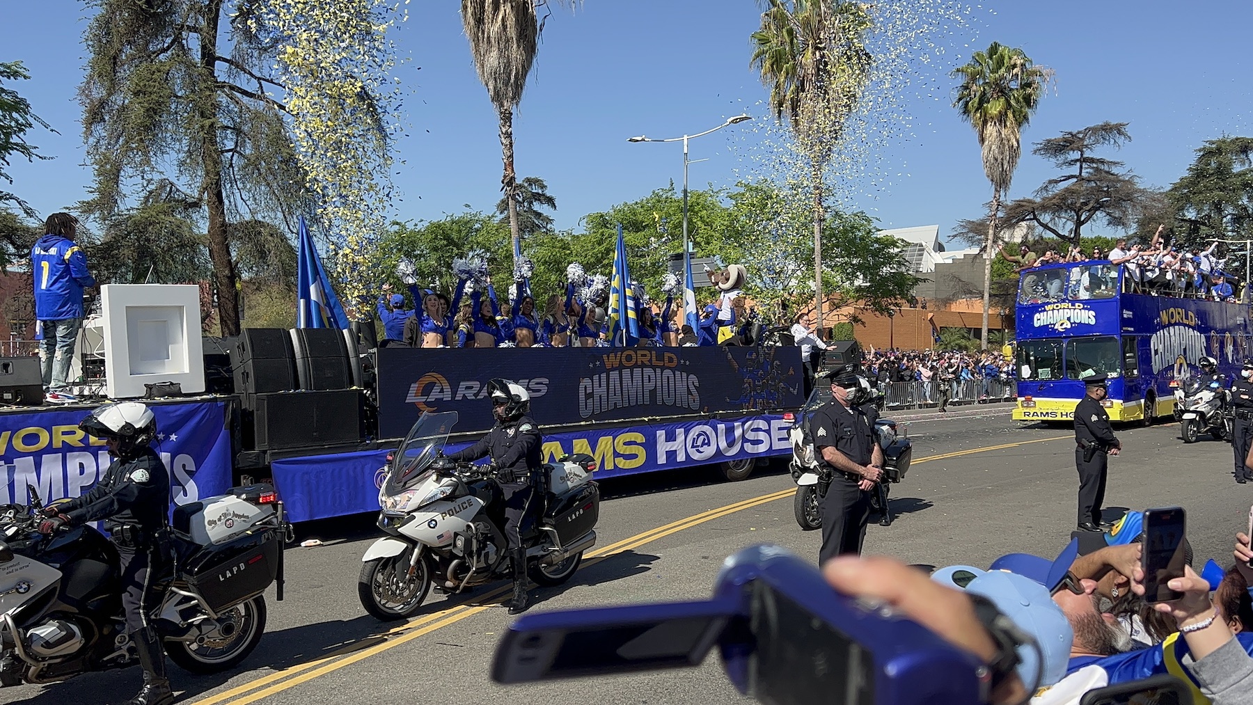 Los Angeles Rams Parade Confetti