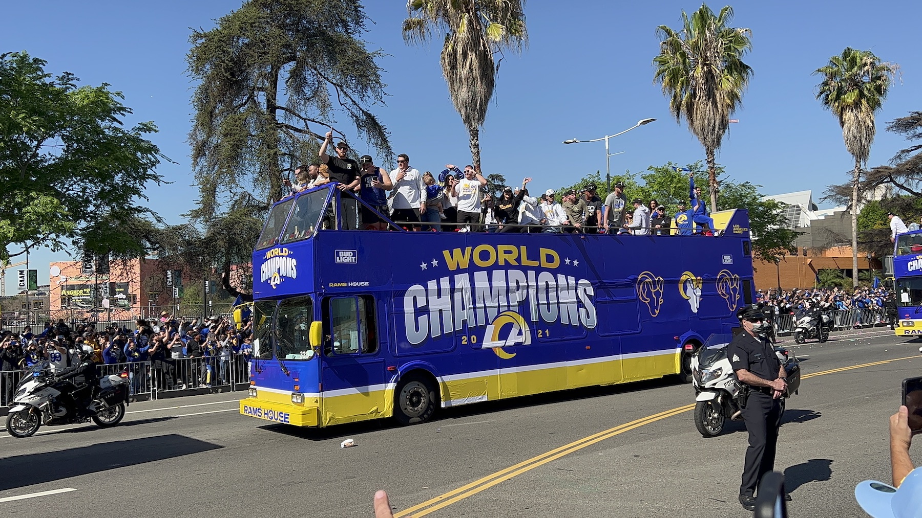 Los Angeles Rams Parade Third Bus