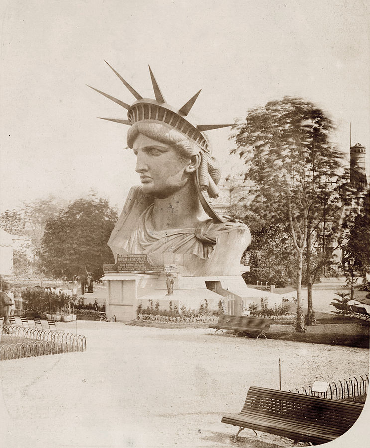 The head was exhibited at the 1878 Paris Worlds Fair