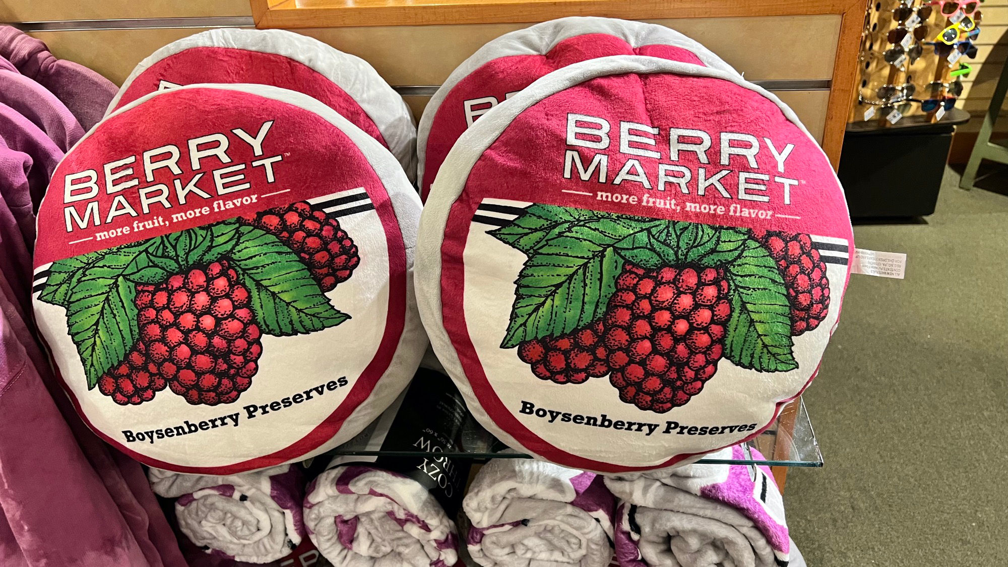 Berry Market Pillows