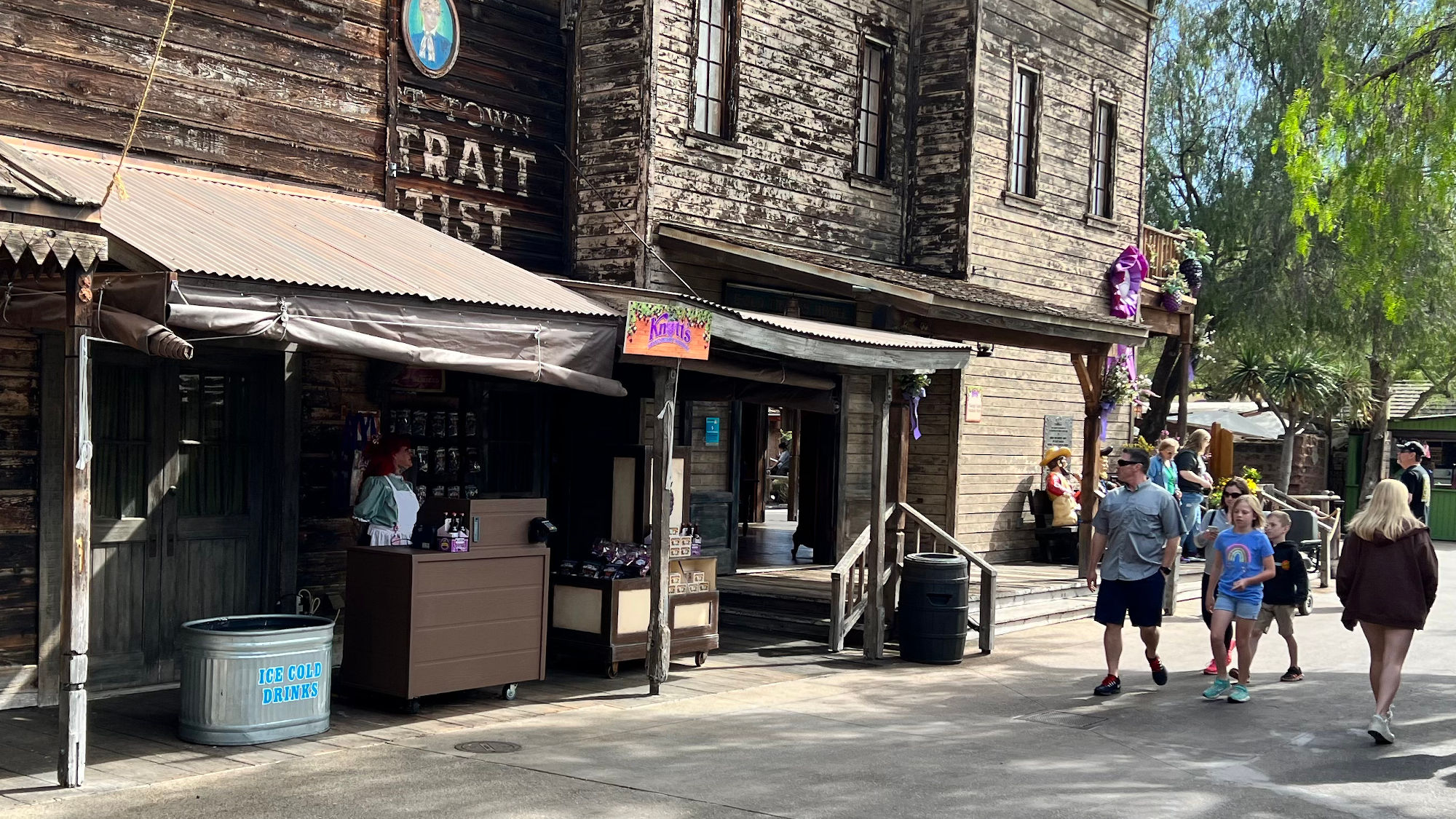 Boysenberry Festival Ice Cold Drinks