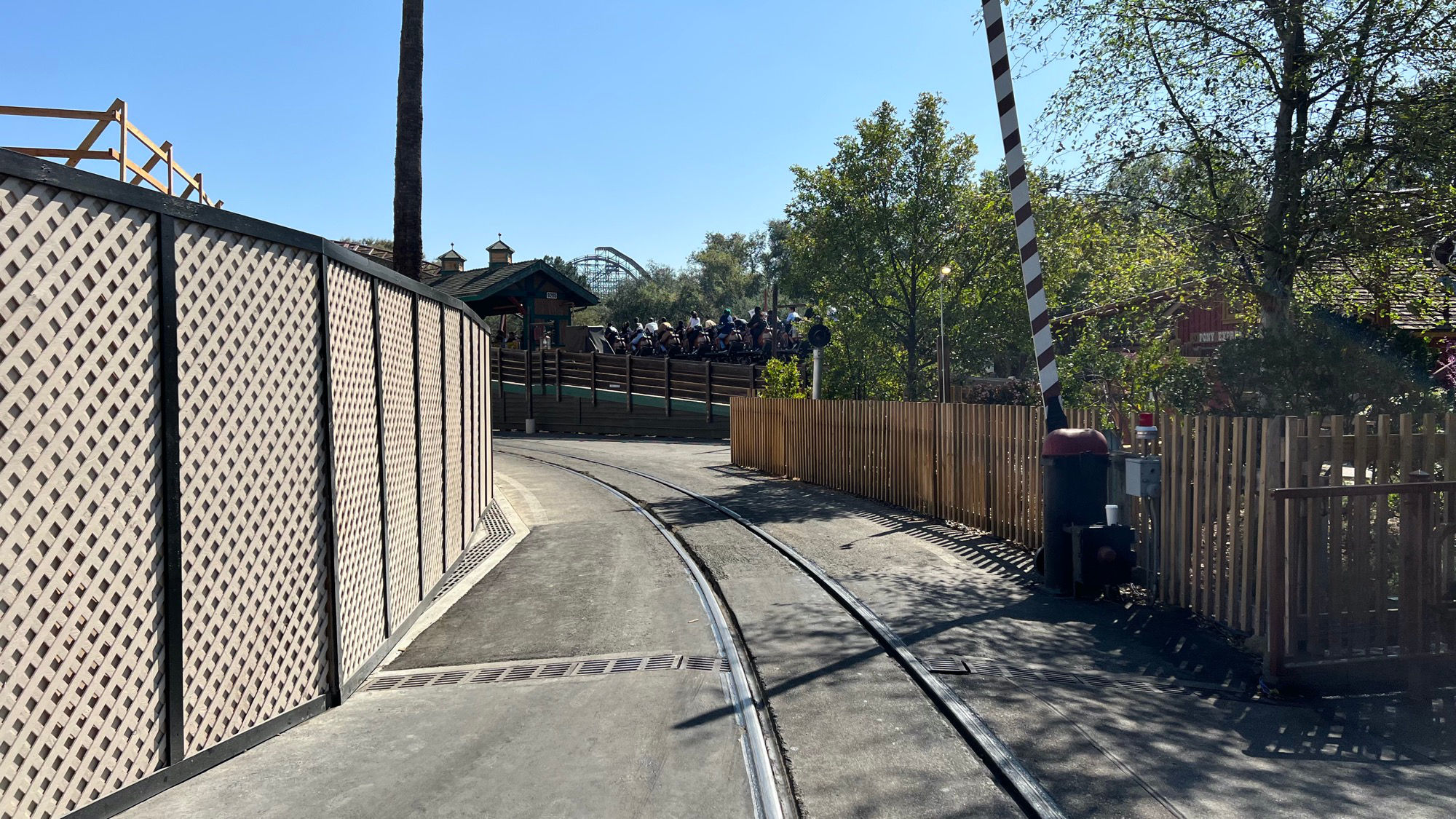 Calico Railroad Pony Express