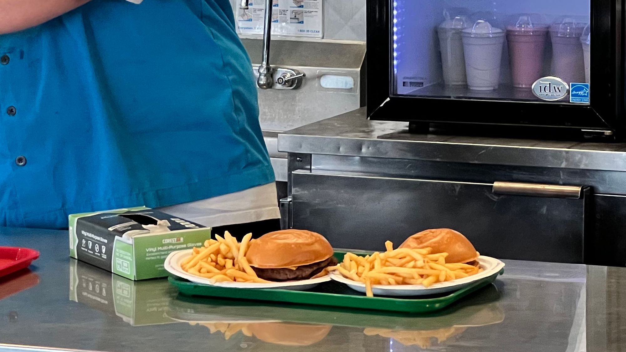 Coasters Drive In Cheeseburger Baskets