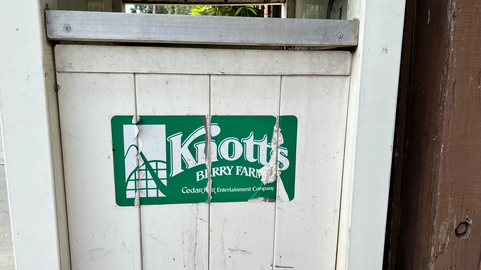 Knott's Berry Farm Employment Center Cedar Fair Entertainment Company