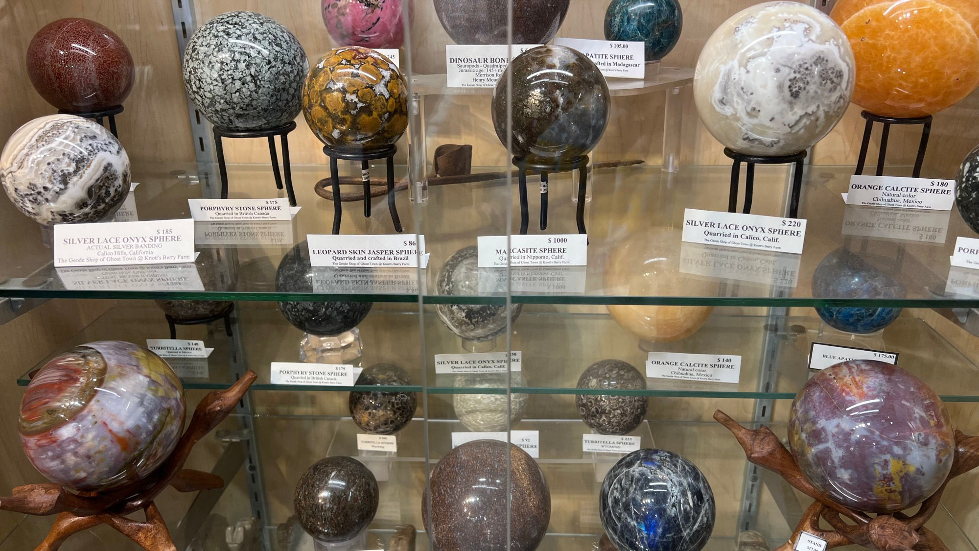 Geode Shop Spheres