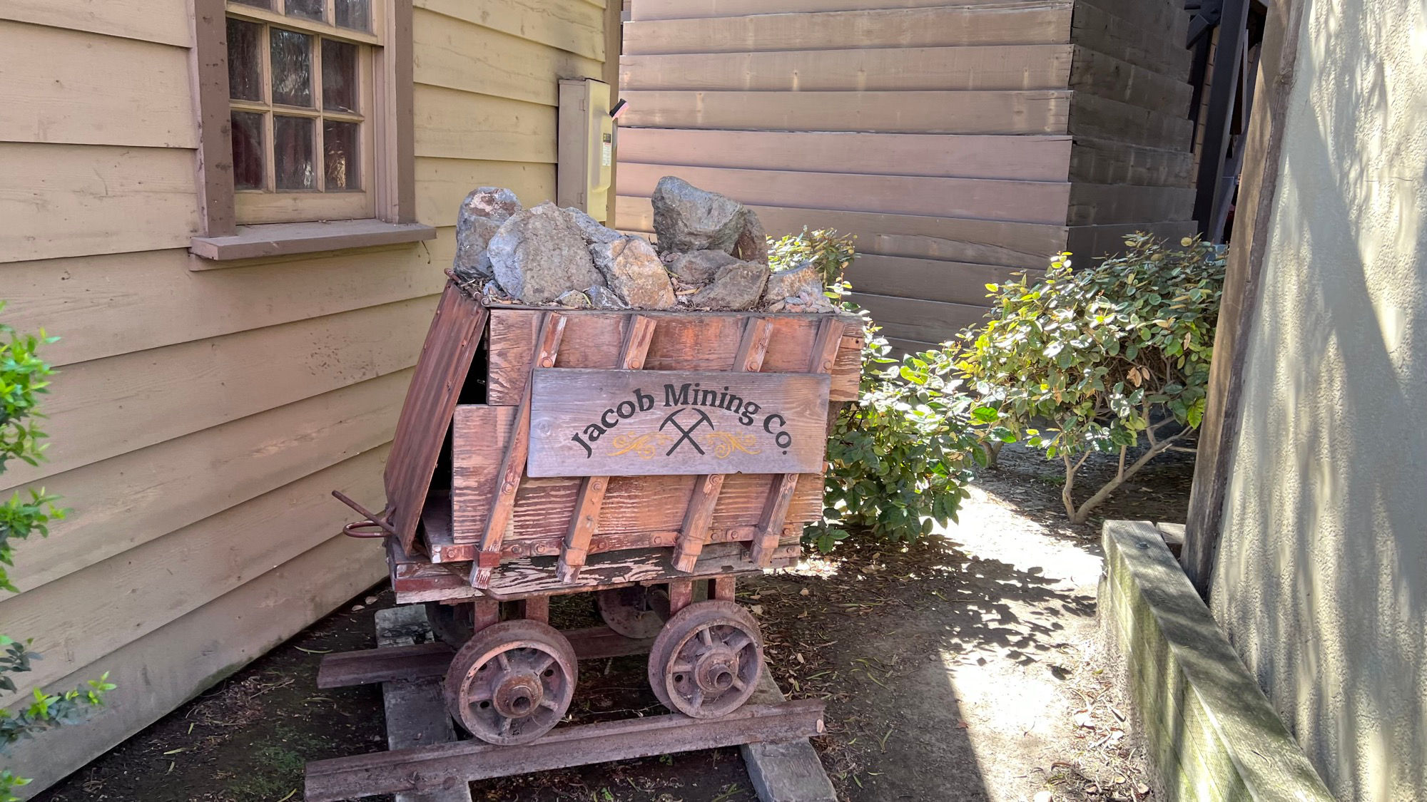 Knott's Berry Farm Jacob Mining Co.