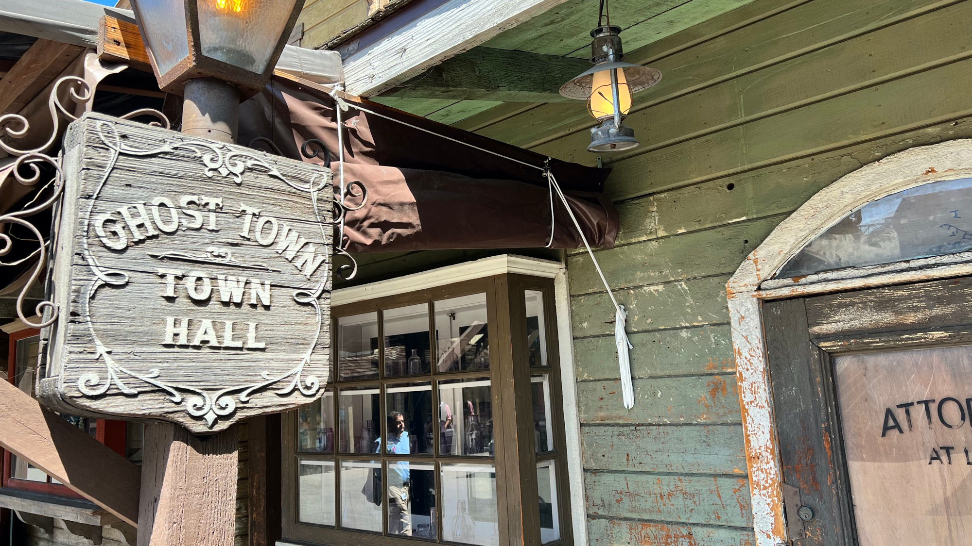 Knott's Berry Farm Ghost Town Town Hall