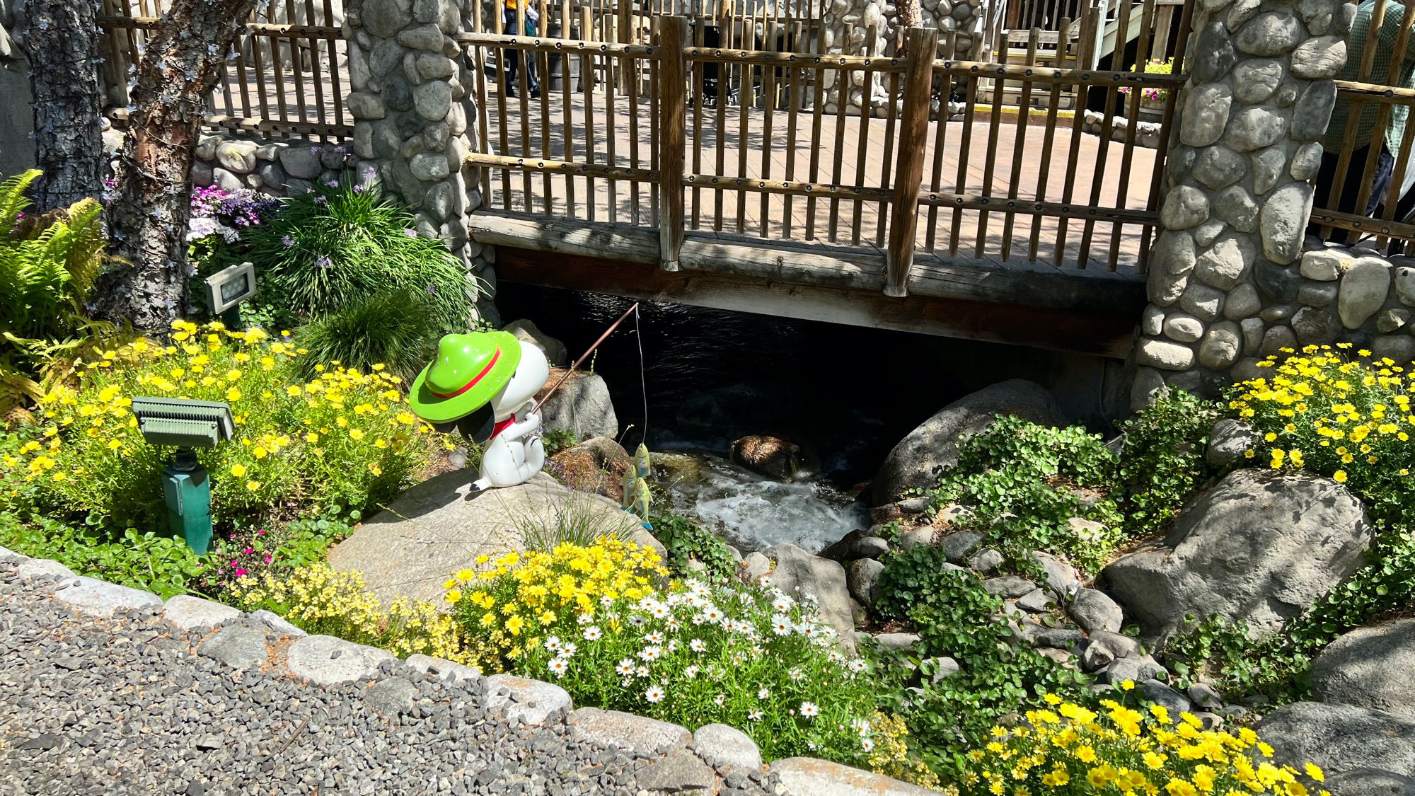 Grand Sierra Railroad Snoopy Fishing