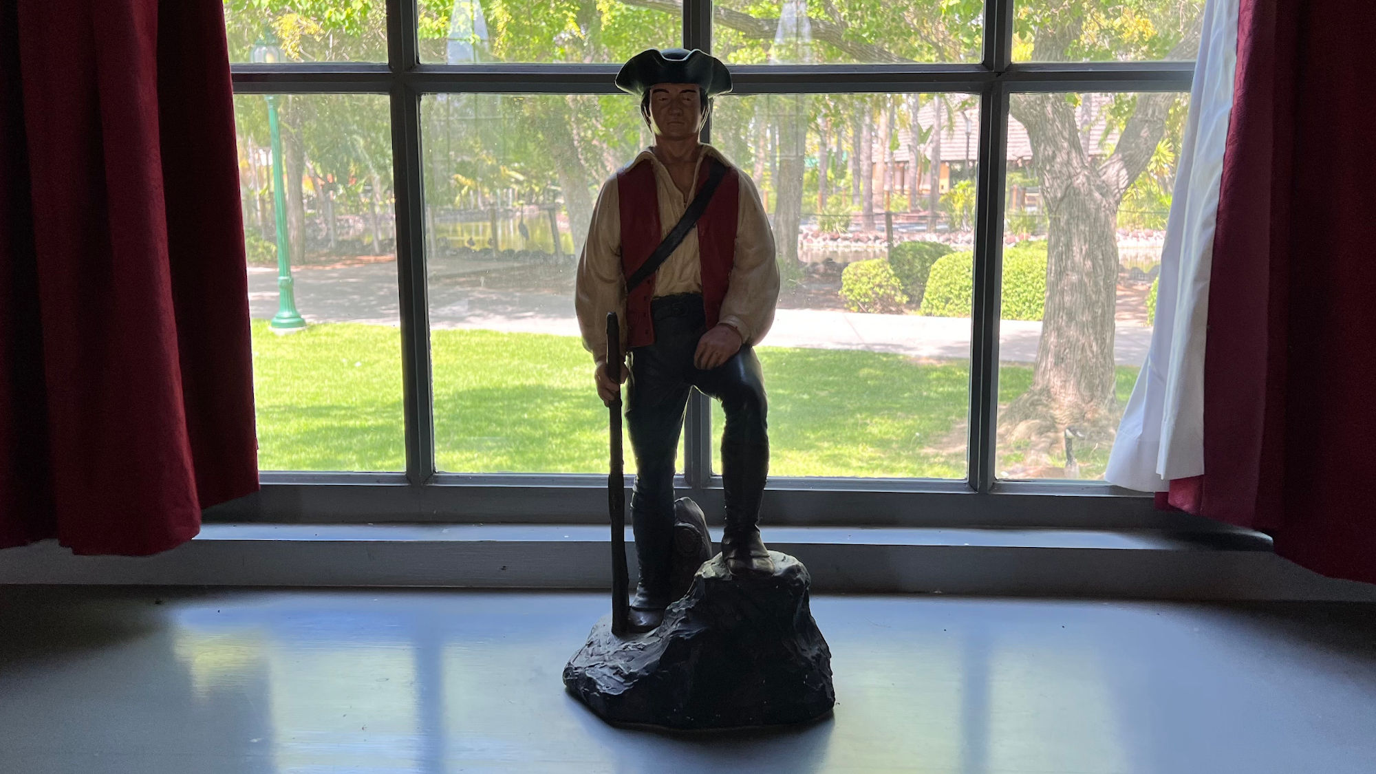 Independence Hall Busts Patriot