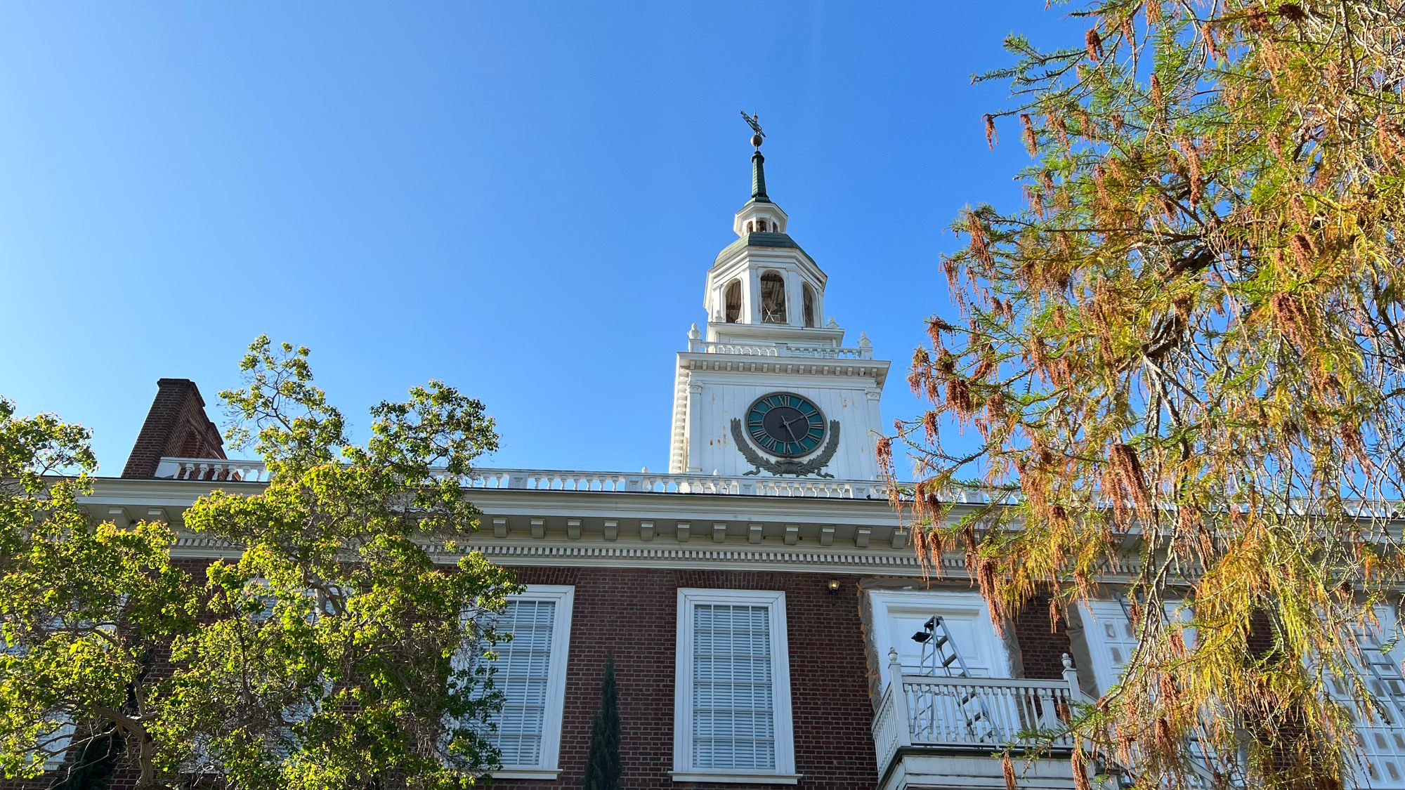 Independence Hall the top