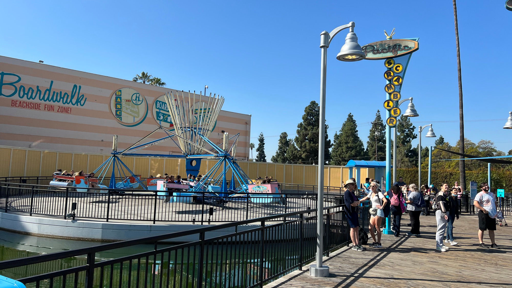 Knott's Berry Farm Beachside Fun Zone