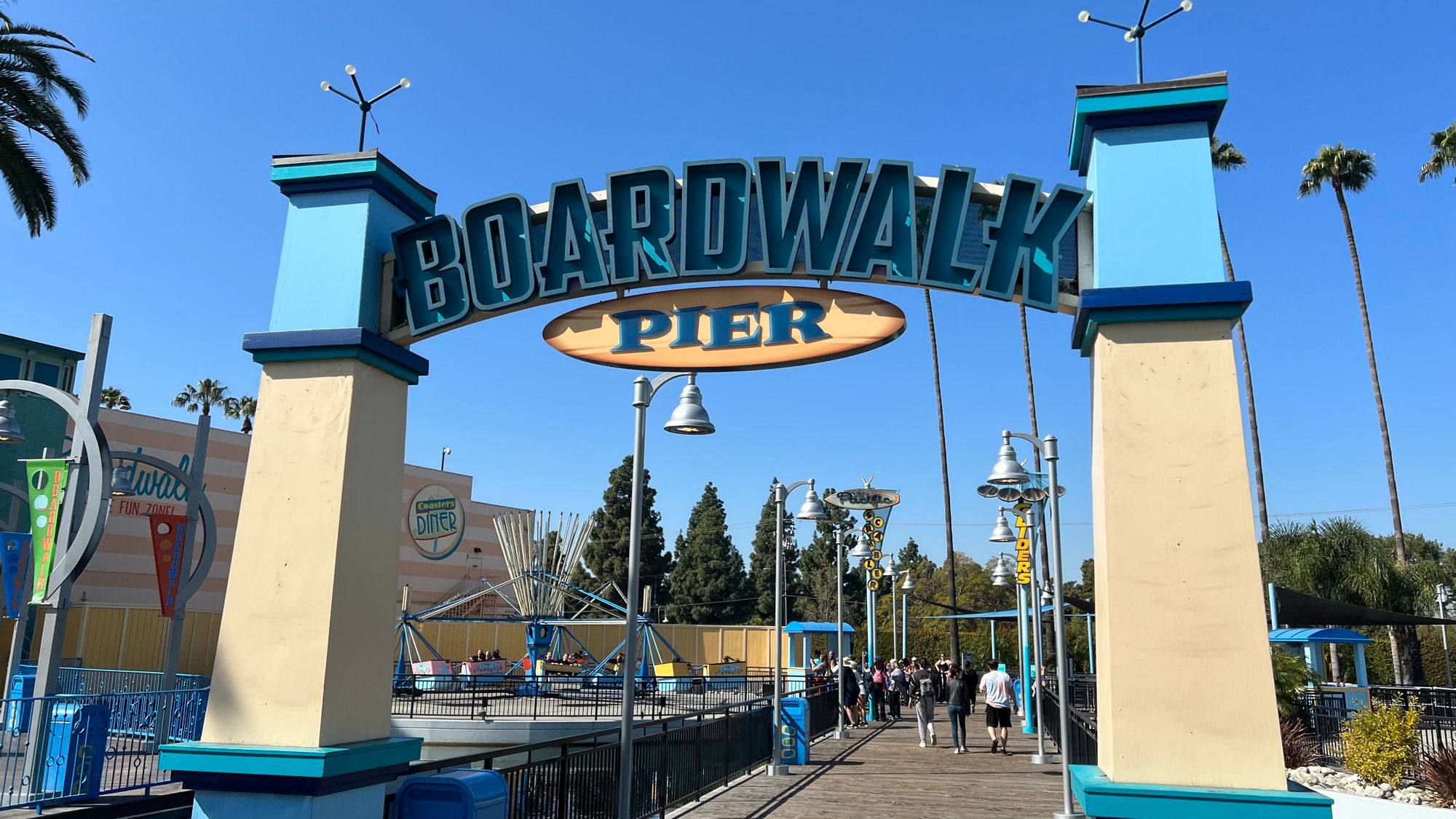 Knott's Berry Farm Boardwalk Pier Sign