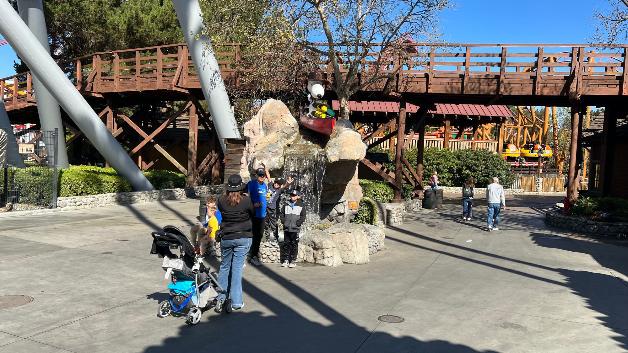 Knott's Berry Farm Camp Snoopy Photo Spot