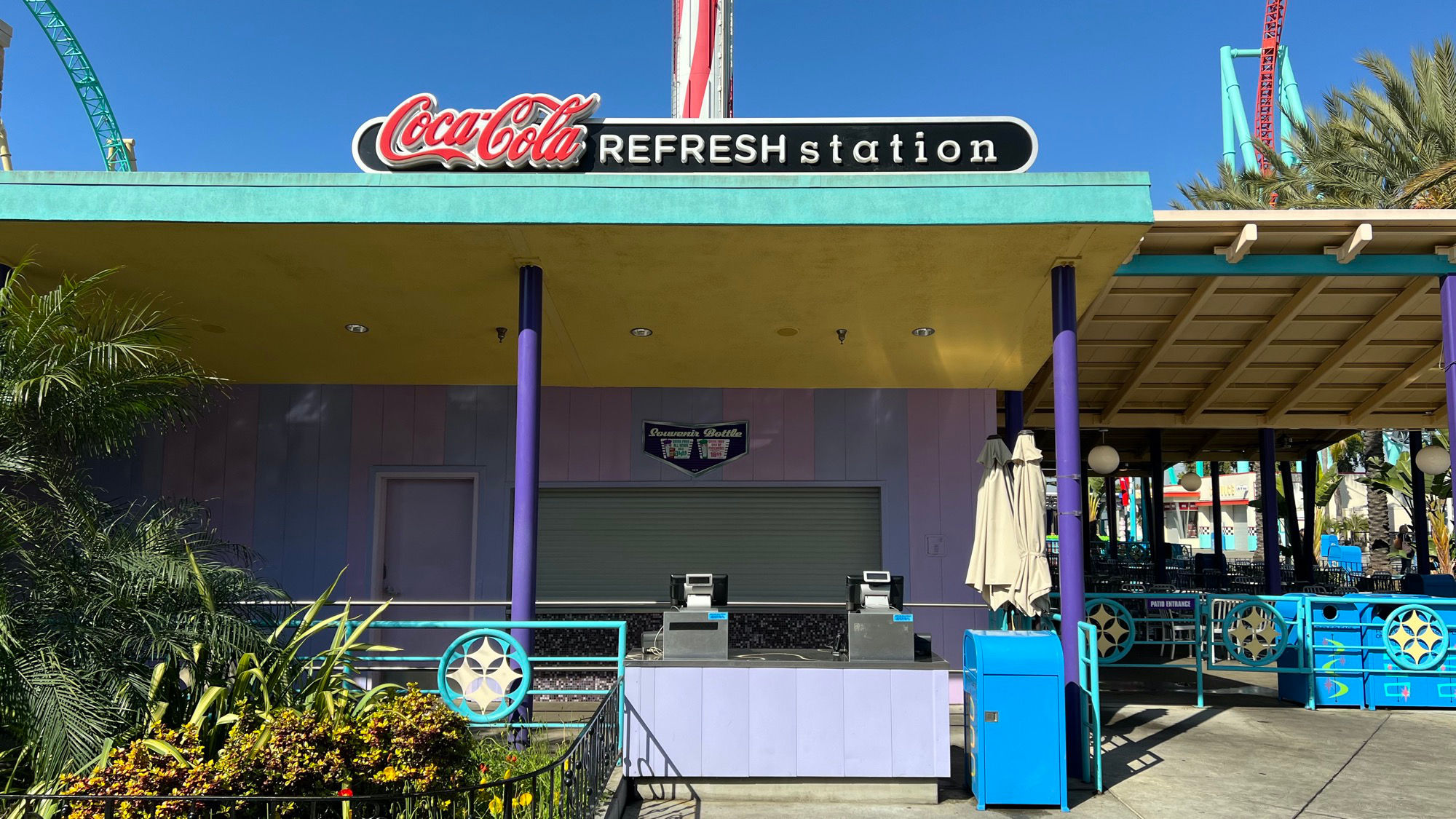 Knott's Berry Farm Coca Cola Refresh Station