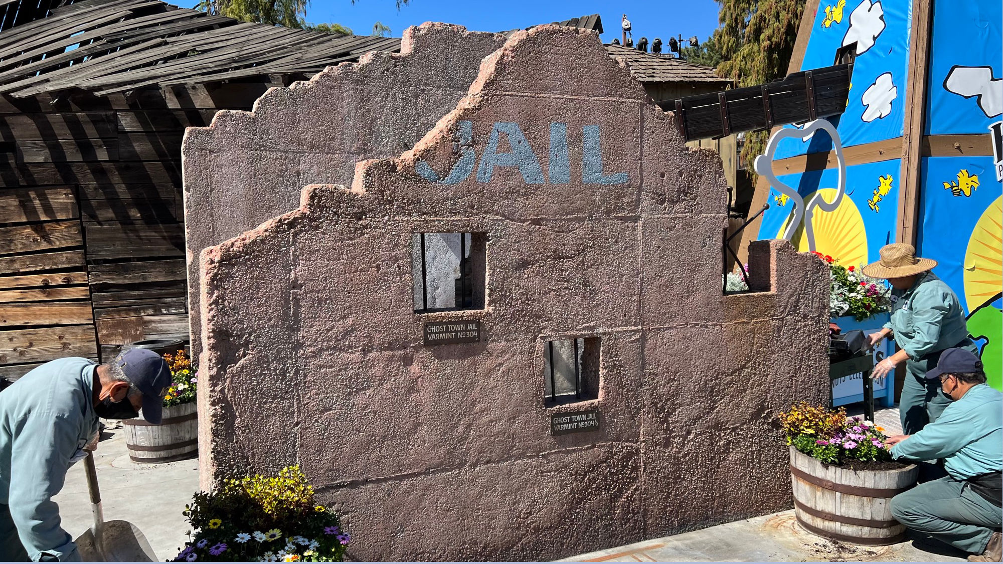 Knott's Berry Farm Entry Photo Spots Jail