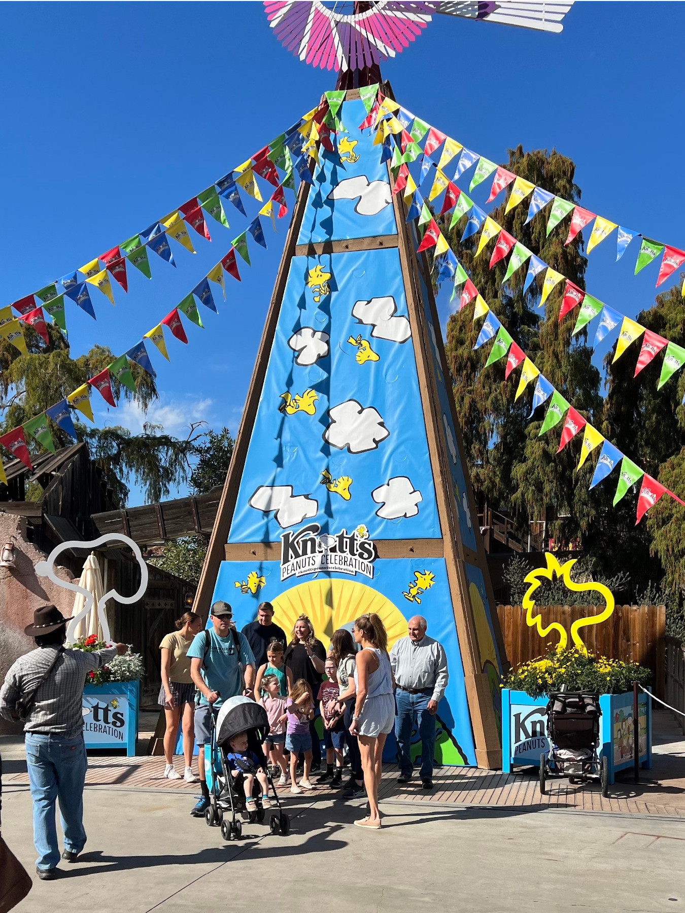 Knotts Berry Farm Entry Photo Spots Windmill