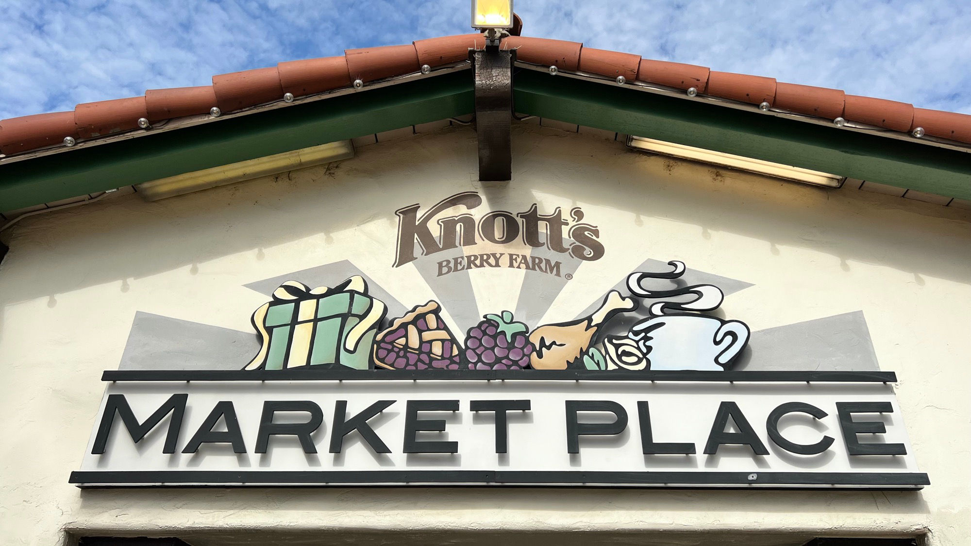 Knott's Berry Farm Market Place