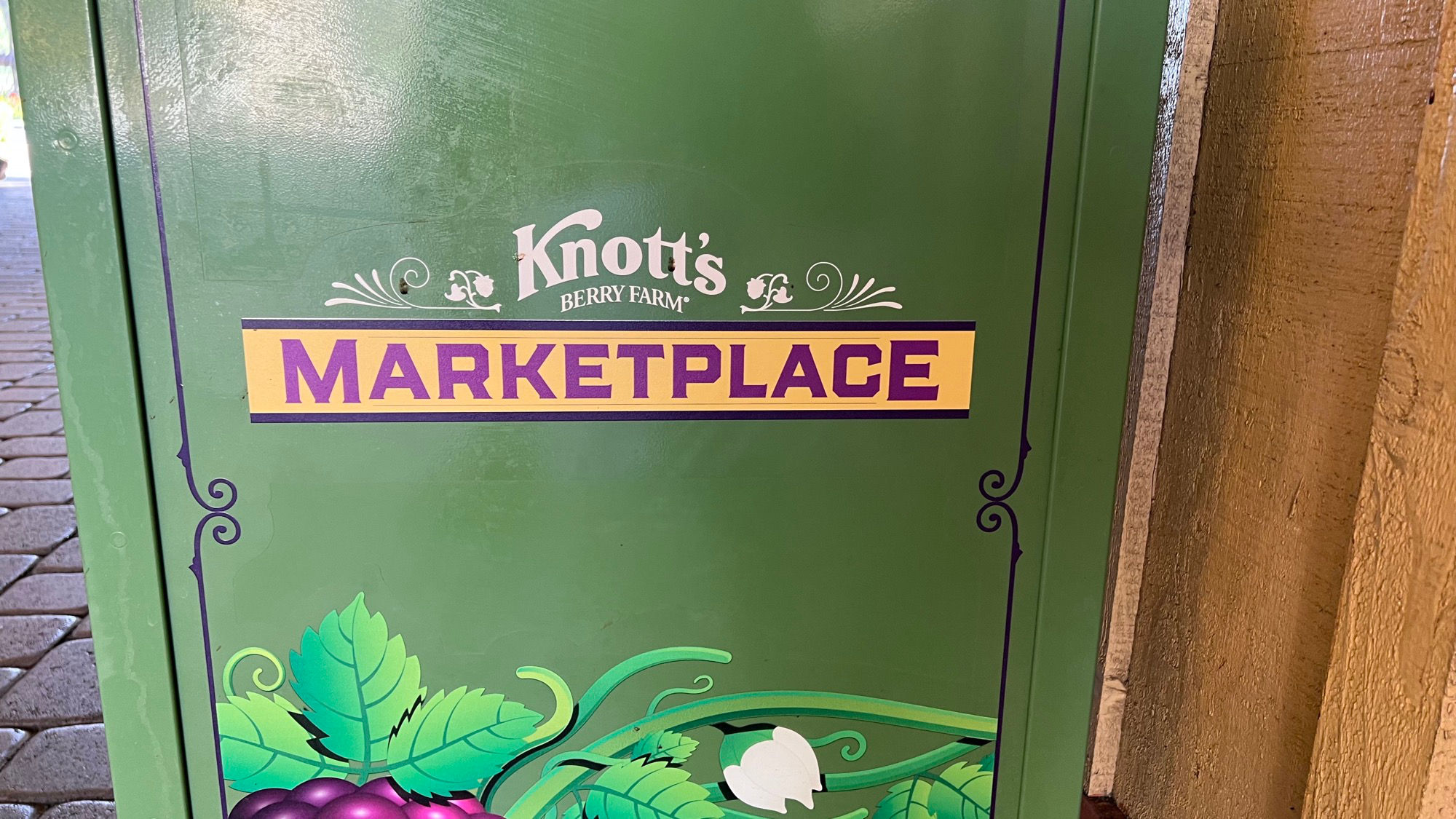 Knott's Berry Farm Marketplace Trashcan