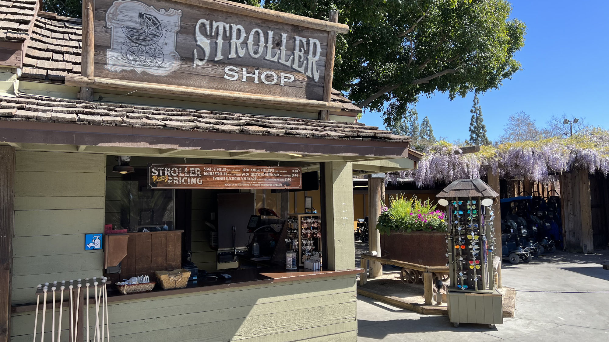 Knott's berry farm cheap stroller rental