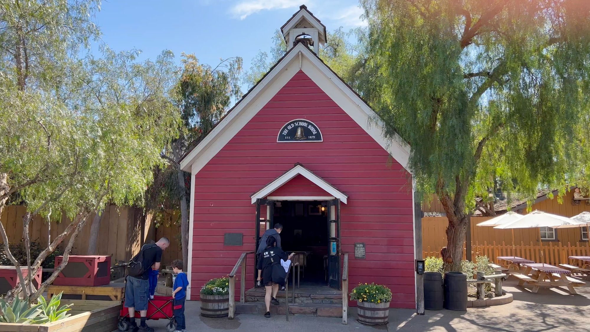 Knott's Berry Farm The Old School House