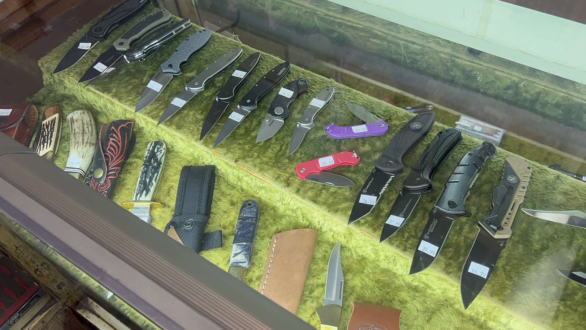 Overland Gunshop Pocket Knives