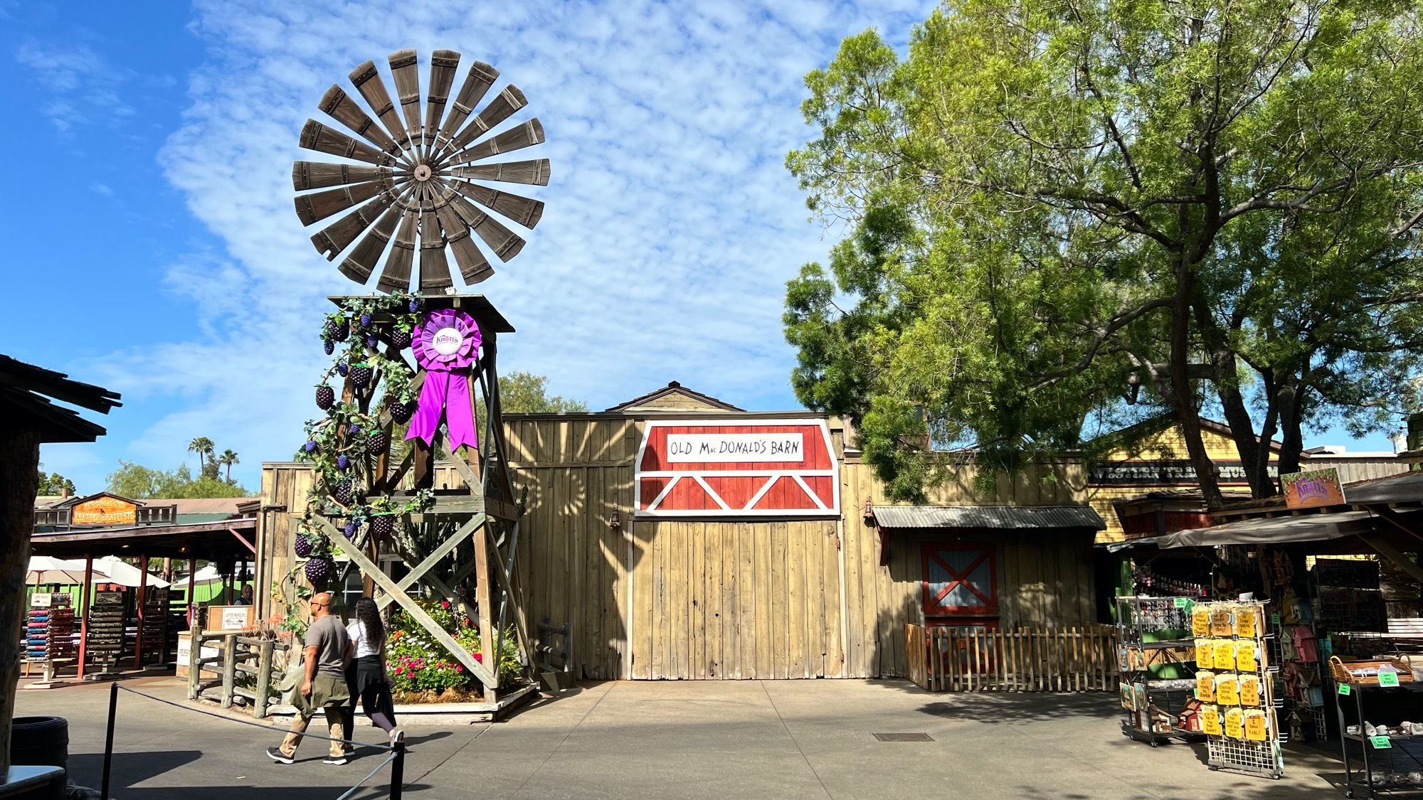 Old McDonald's Barn