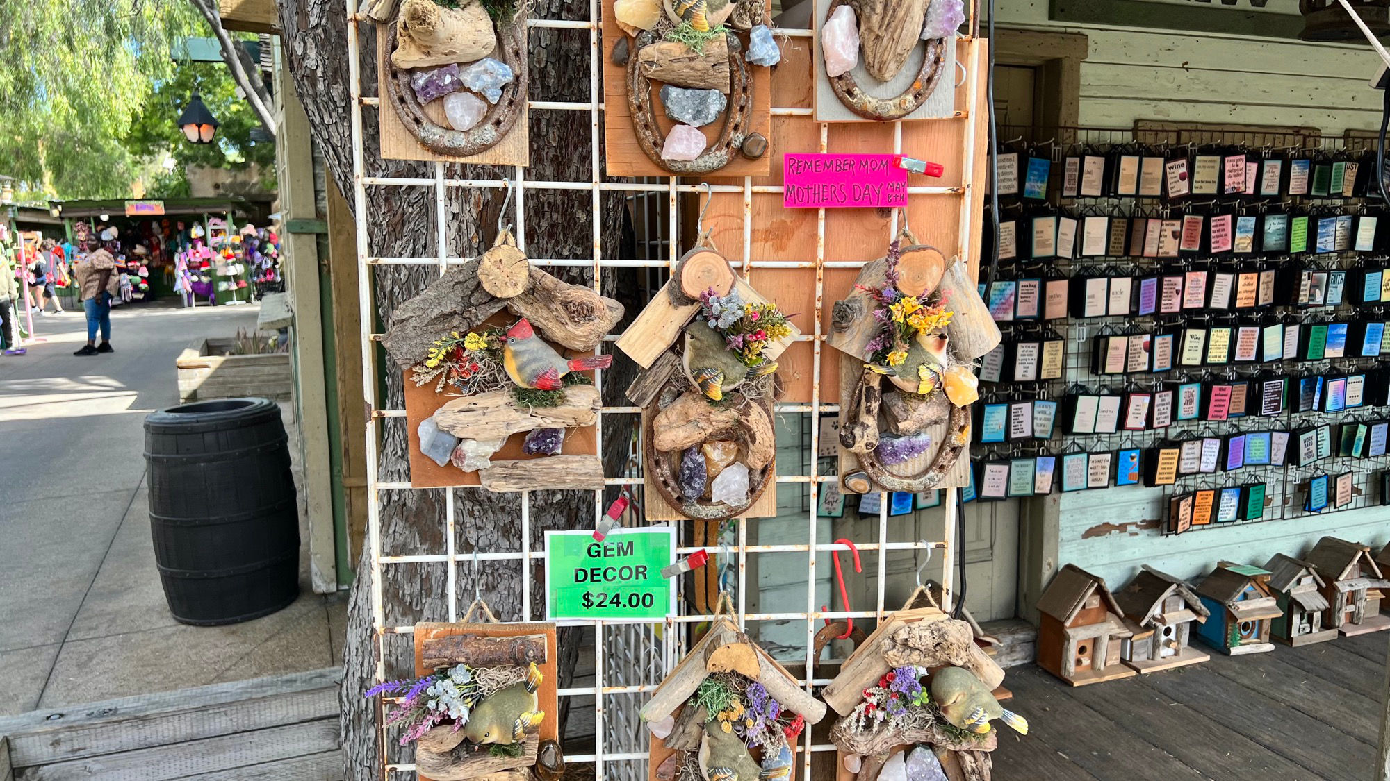 Boysenberry Festival Gem Decor