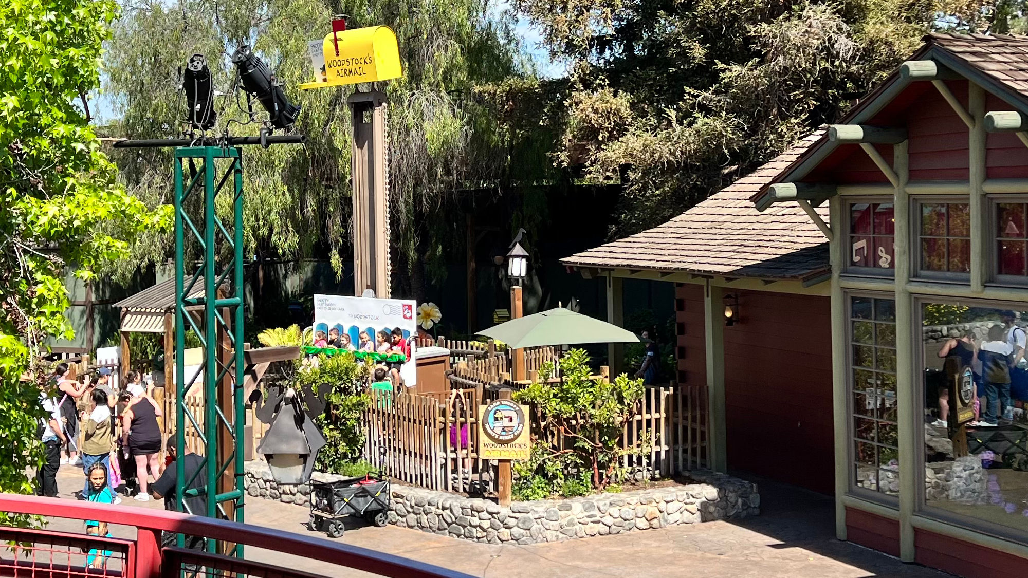 Woodstock's Airmail view from Sierra Sidewinder