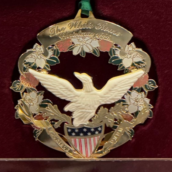 White House Christmas Ornament 1998