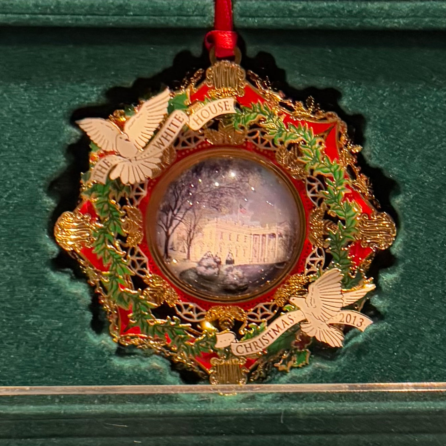 White House Christmas Ornament 2013