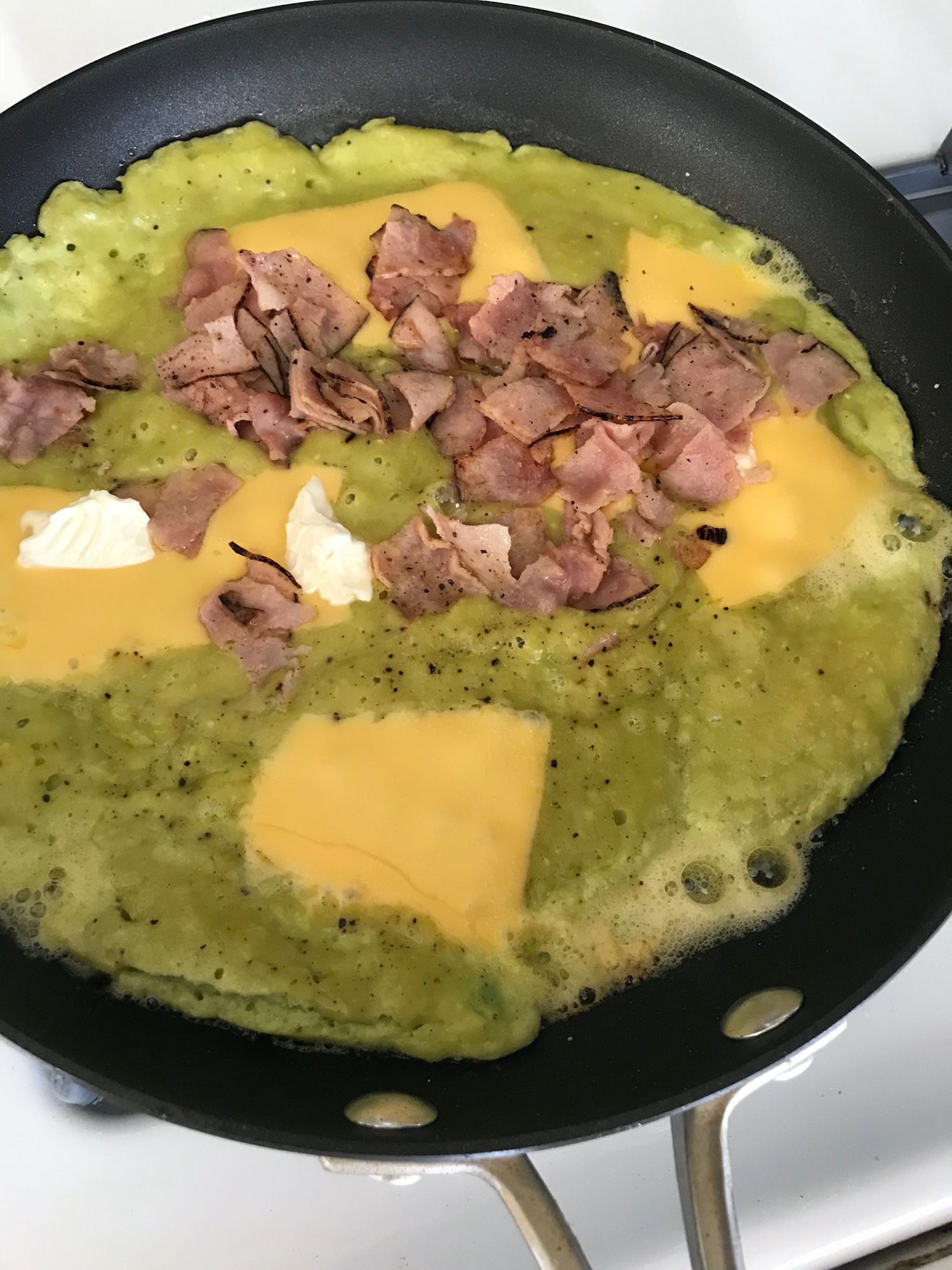 Green Avocado Omelette recipe step8