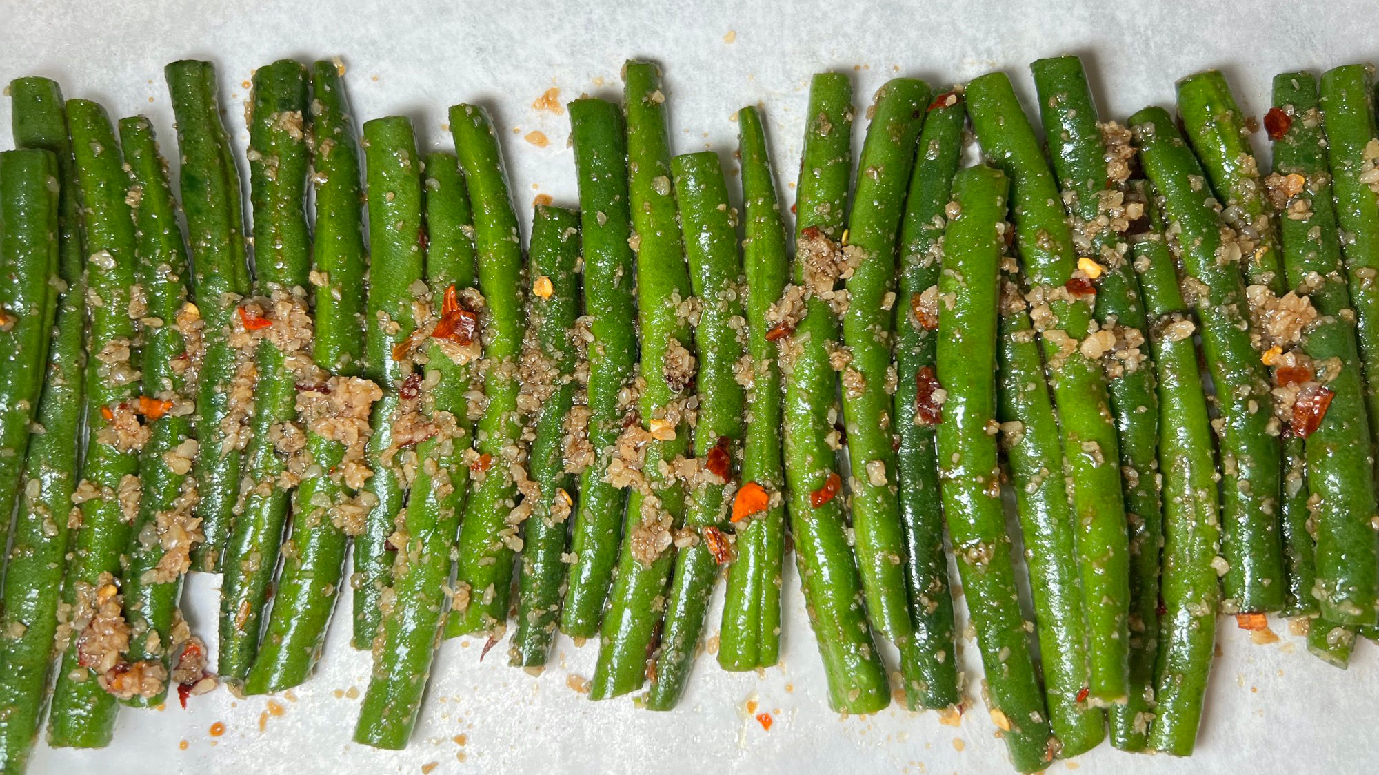 Roasted Green Beans Parchment Tray