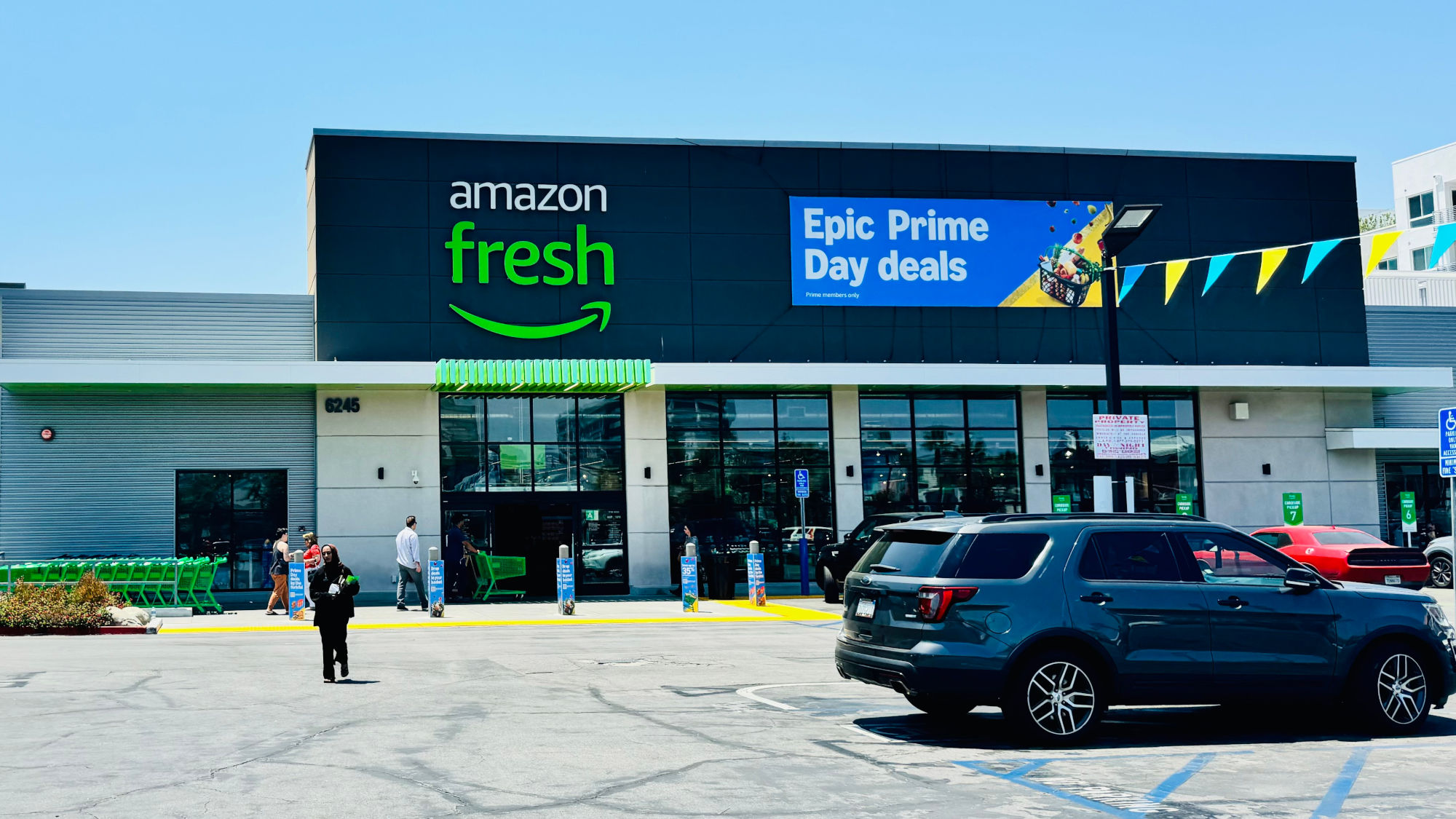 Amazon Fresh First Location