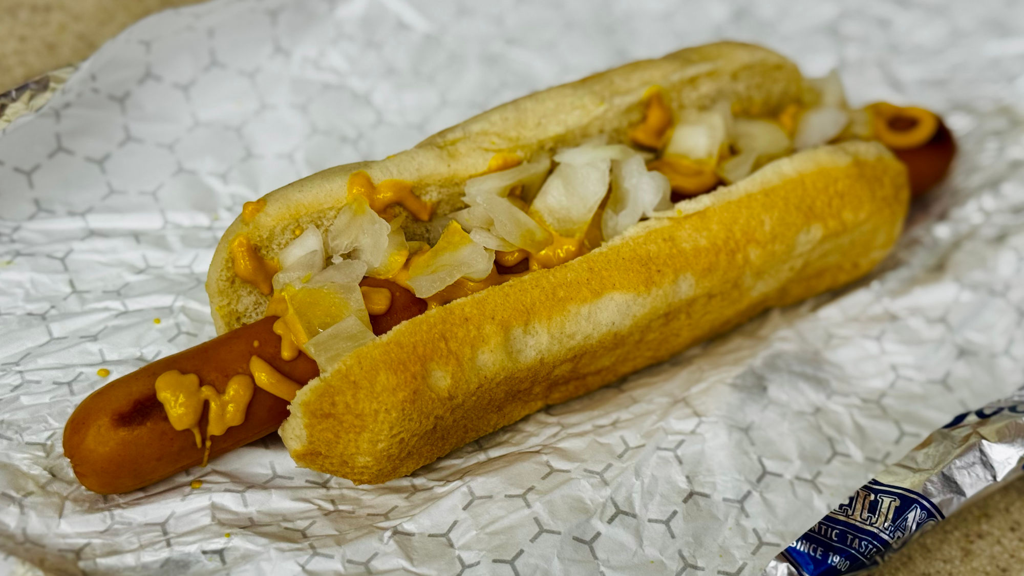 ampm Cantellas Dodger Dogs