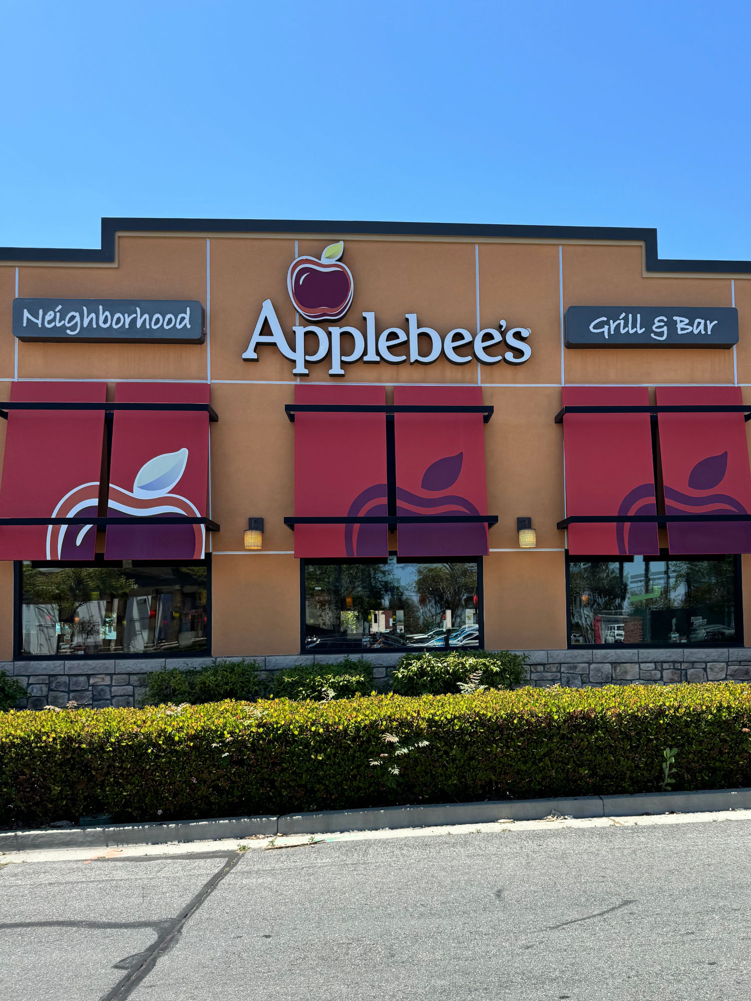 Applebee's Long Beach