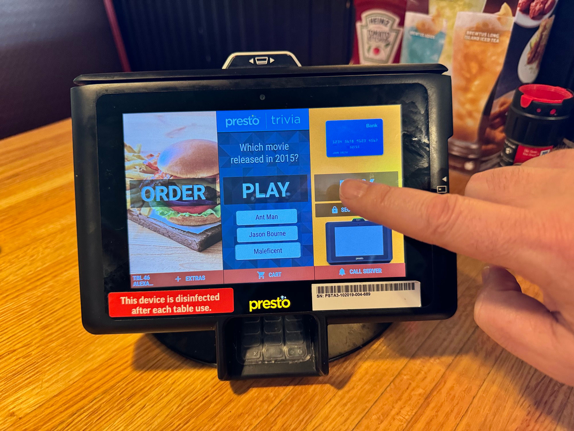 Applebee's Pay at the Table