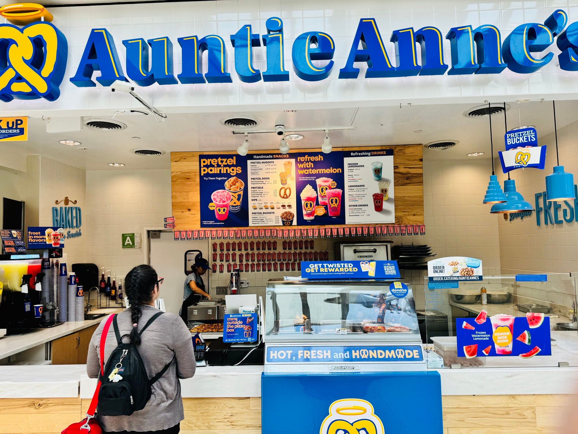 Auntie Anne's Northridge Mall