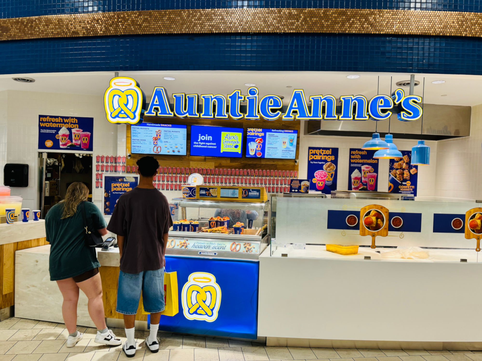 Auntie Anne's Topanga Plaza