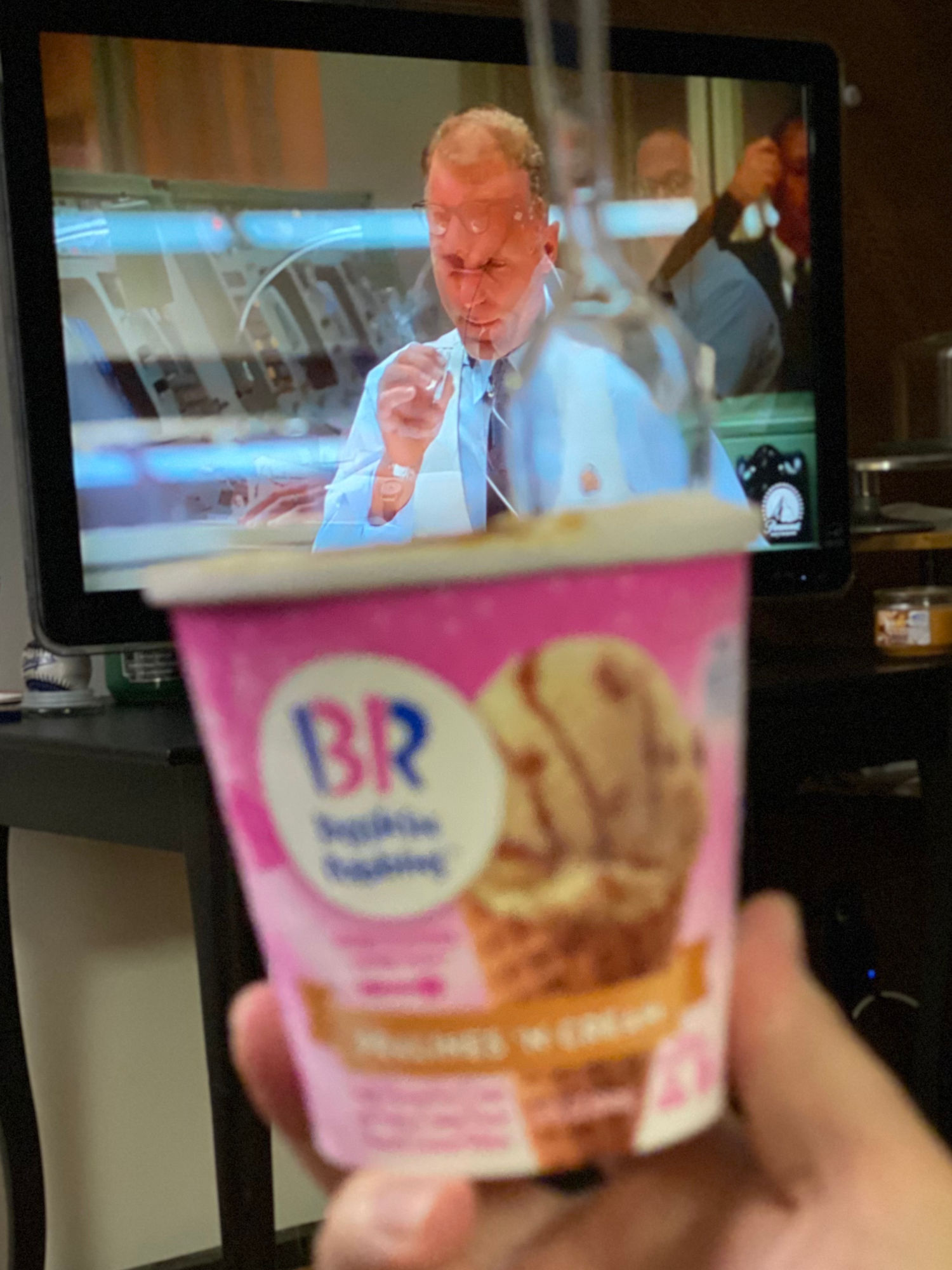 Baskin-Robbins Pralines 'N Cream Pint