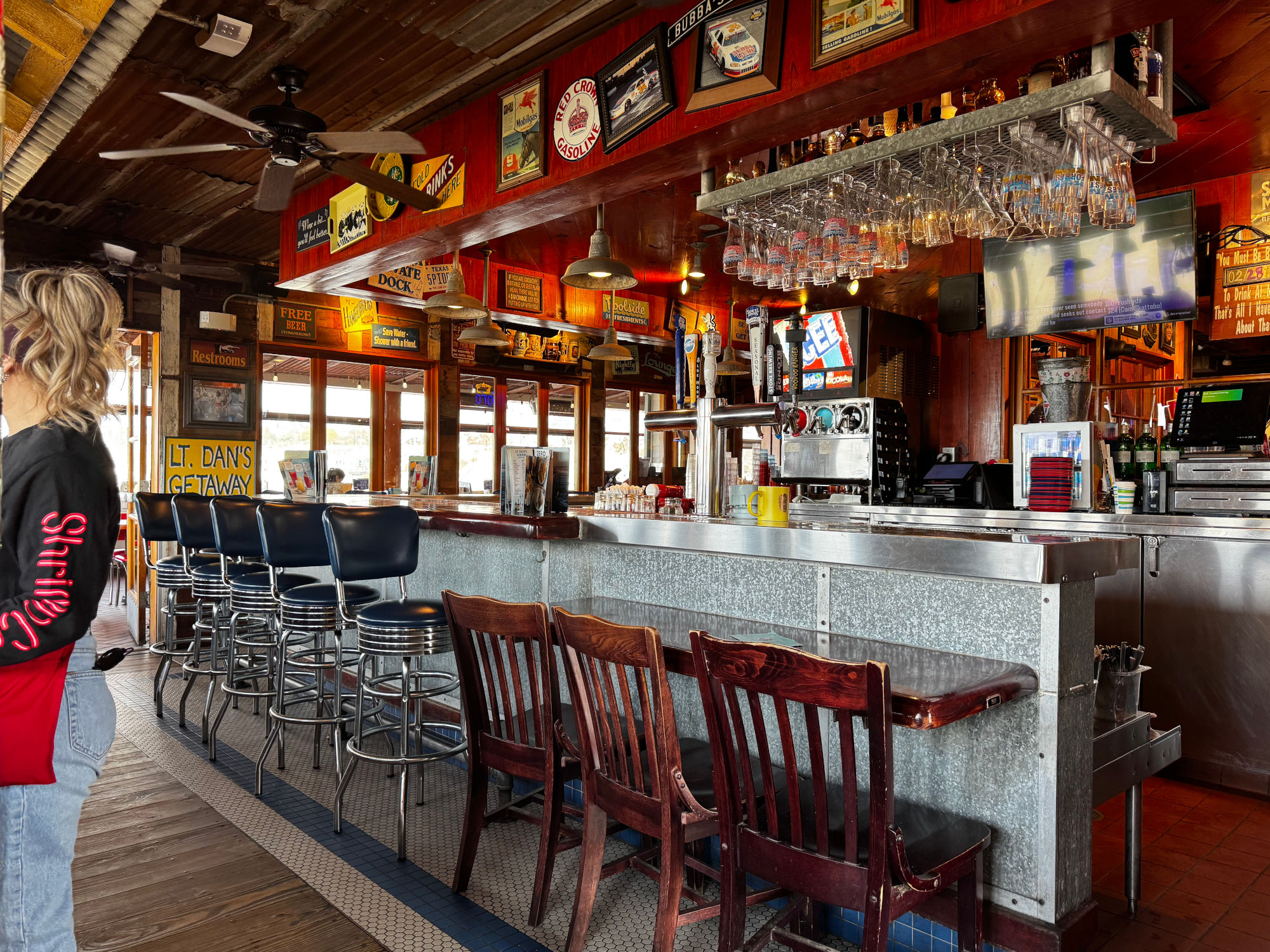 Bubba Gump Shrimp Bar Area