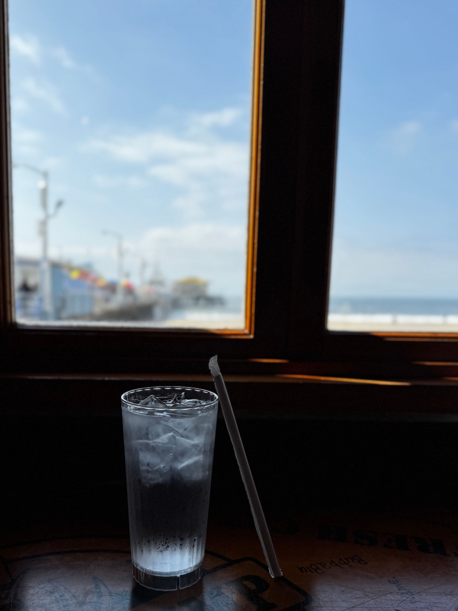 Bubba Gump Shrimp Ice Water Santa Monica